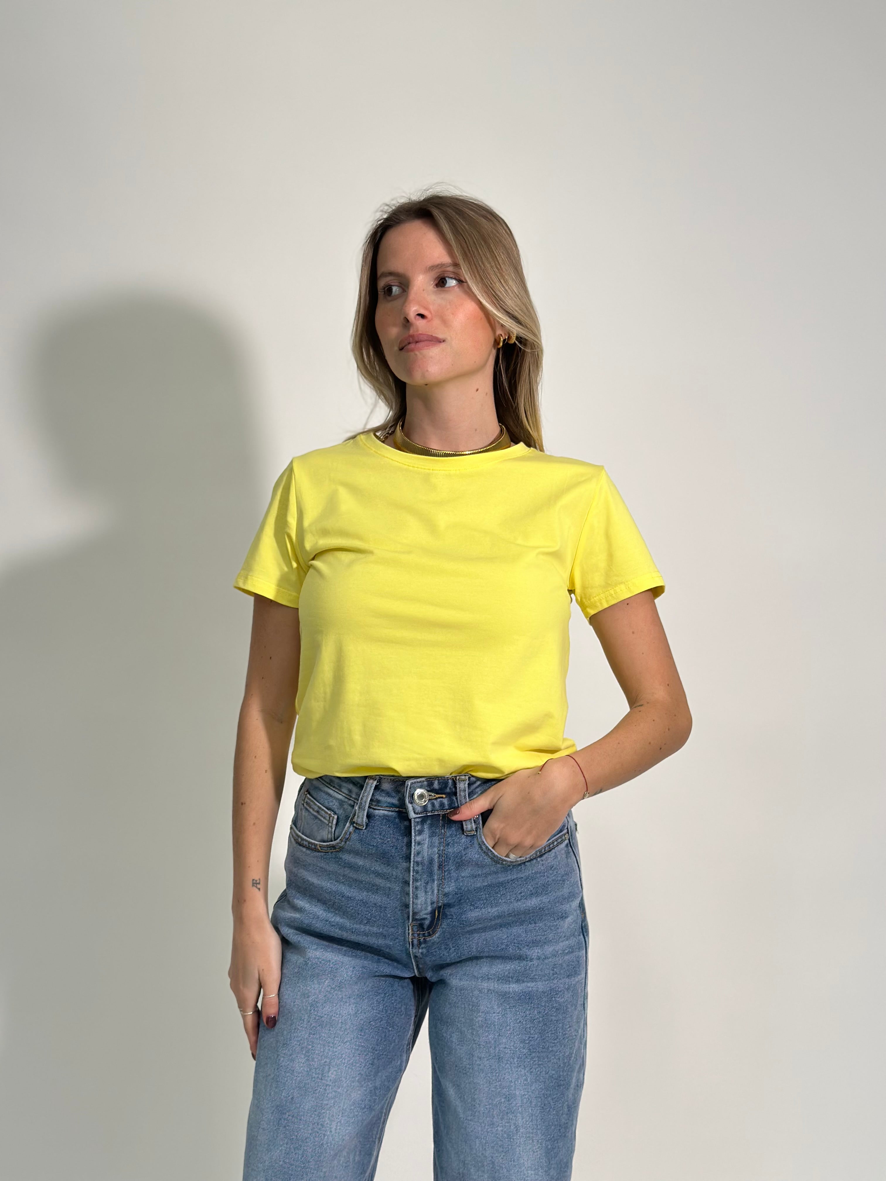 T-shirt 2213 PROMO 4+1 OMAGGIO