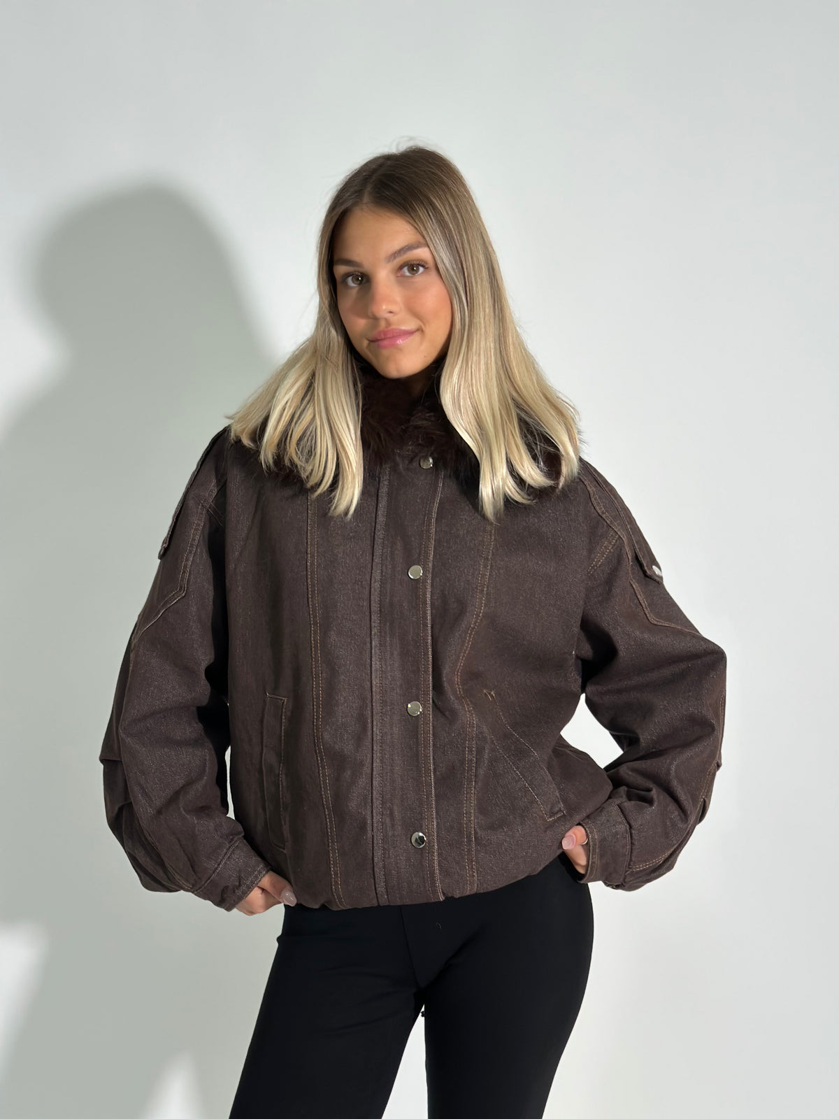 Bomber alaska 2460