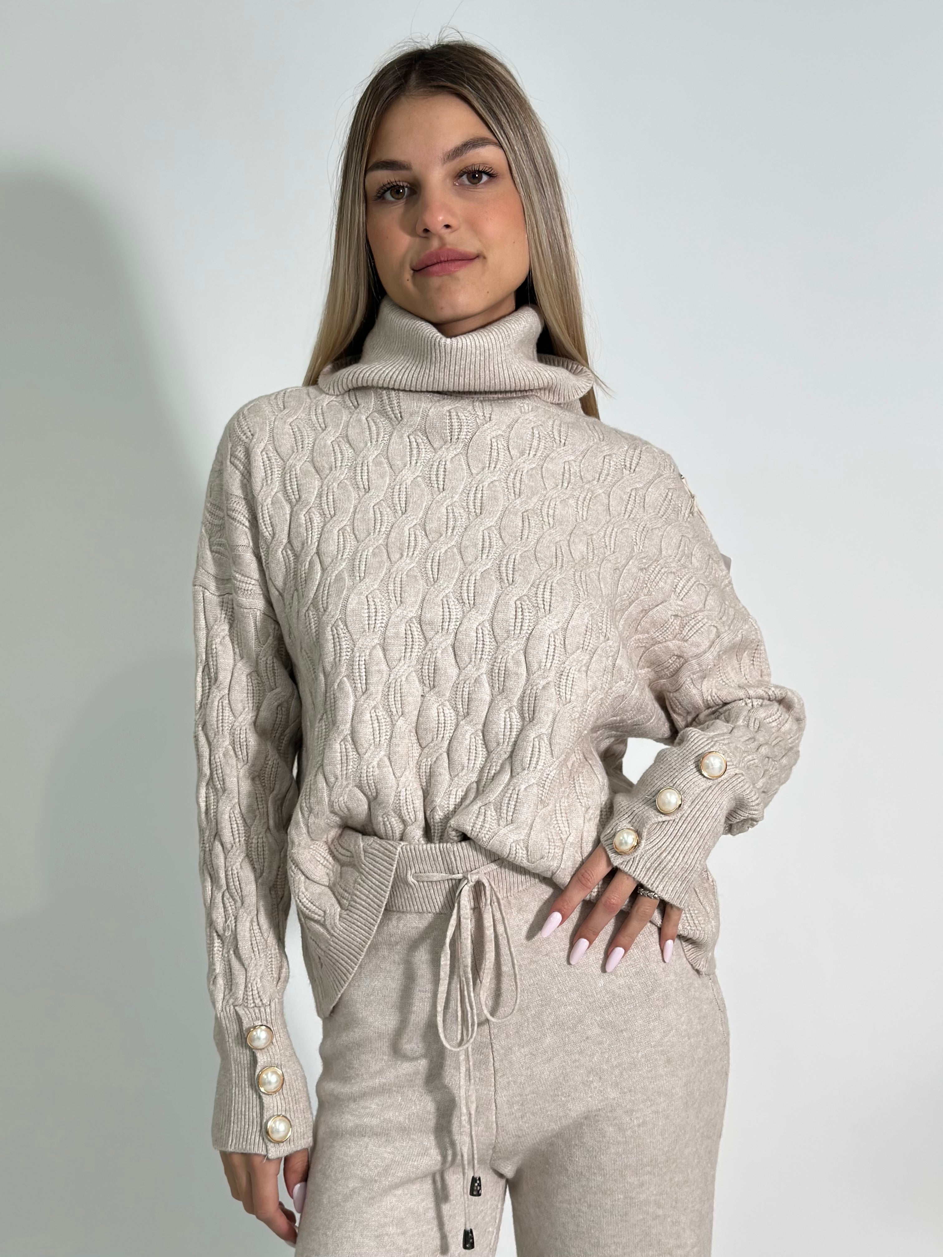 Completo maglia bottoni C648