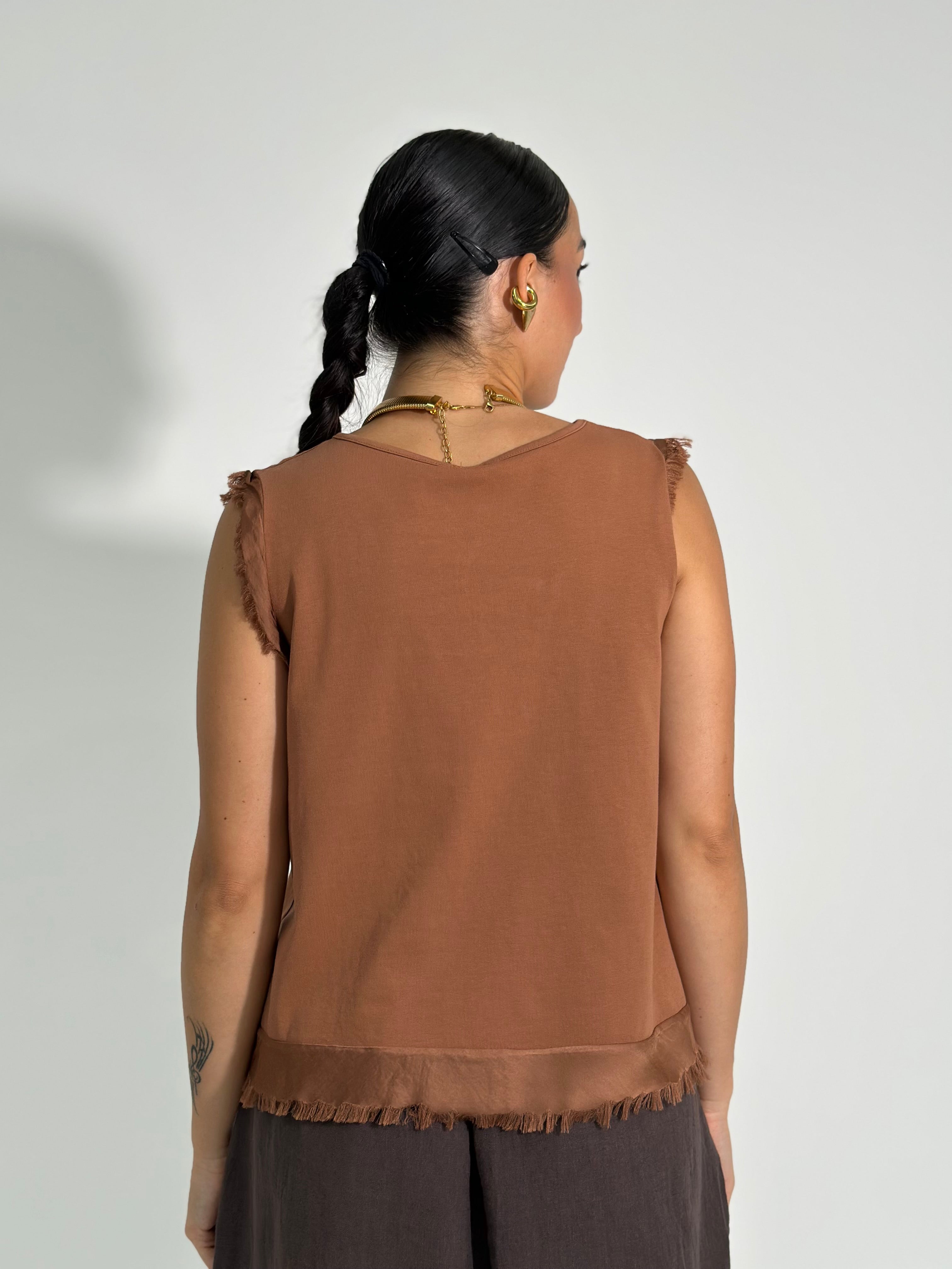 T-shirt satin taglio vivo A-76