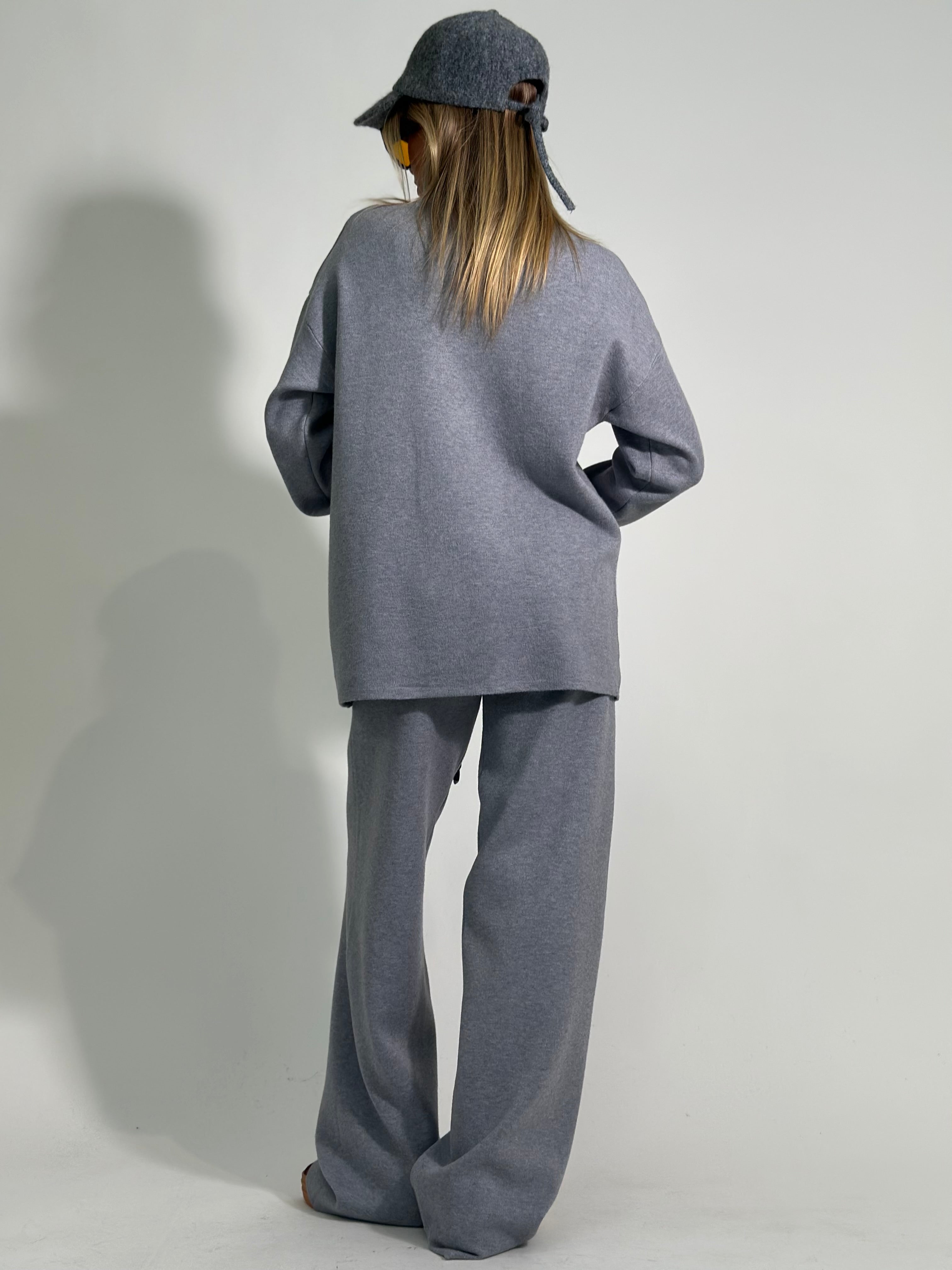 Completo maglia spacco C682A 3+1 OMAGGIO