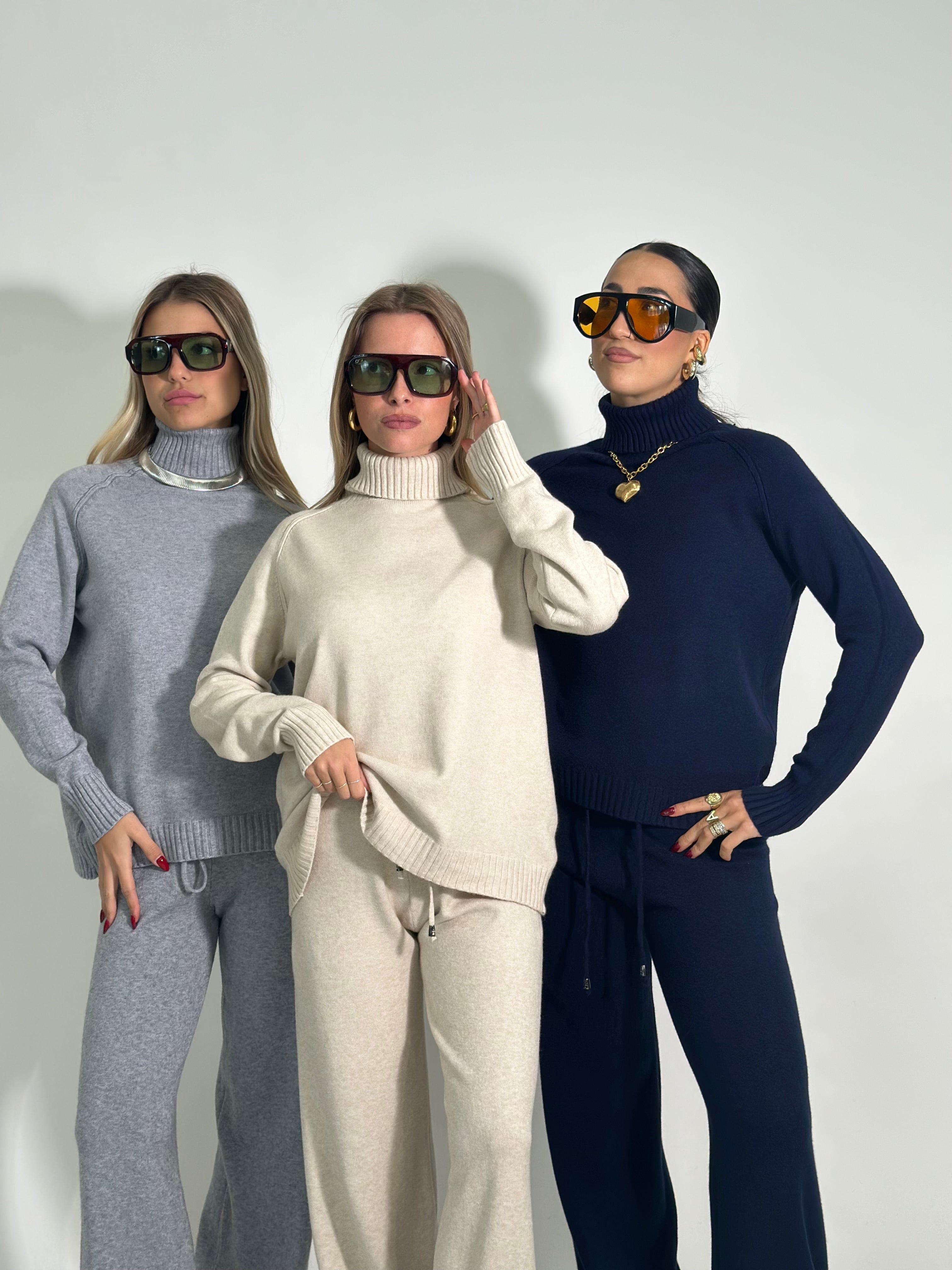 Completo maglia C681A 3+1 OMAGGIO