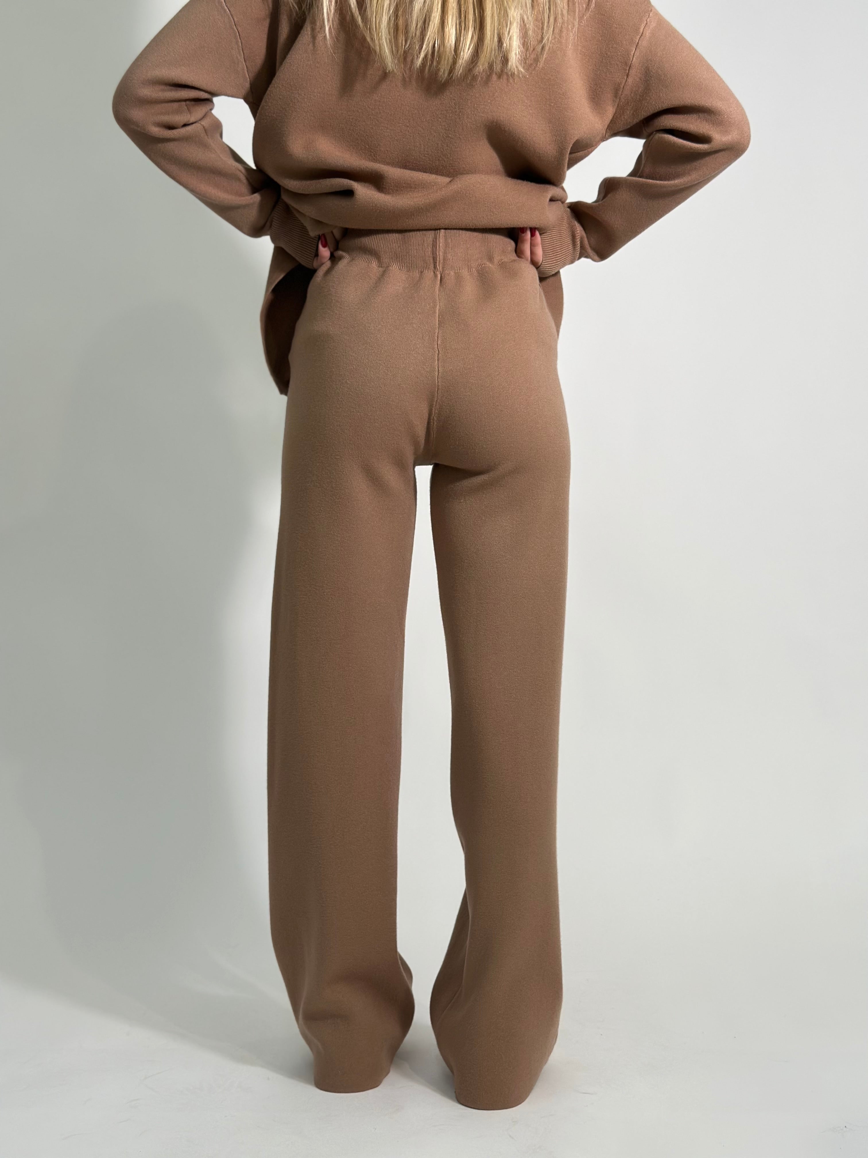 Completo maglia spacco C682A 3+1 OMAGGIO