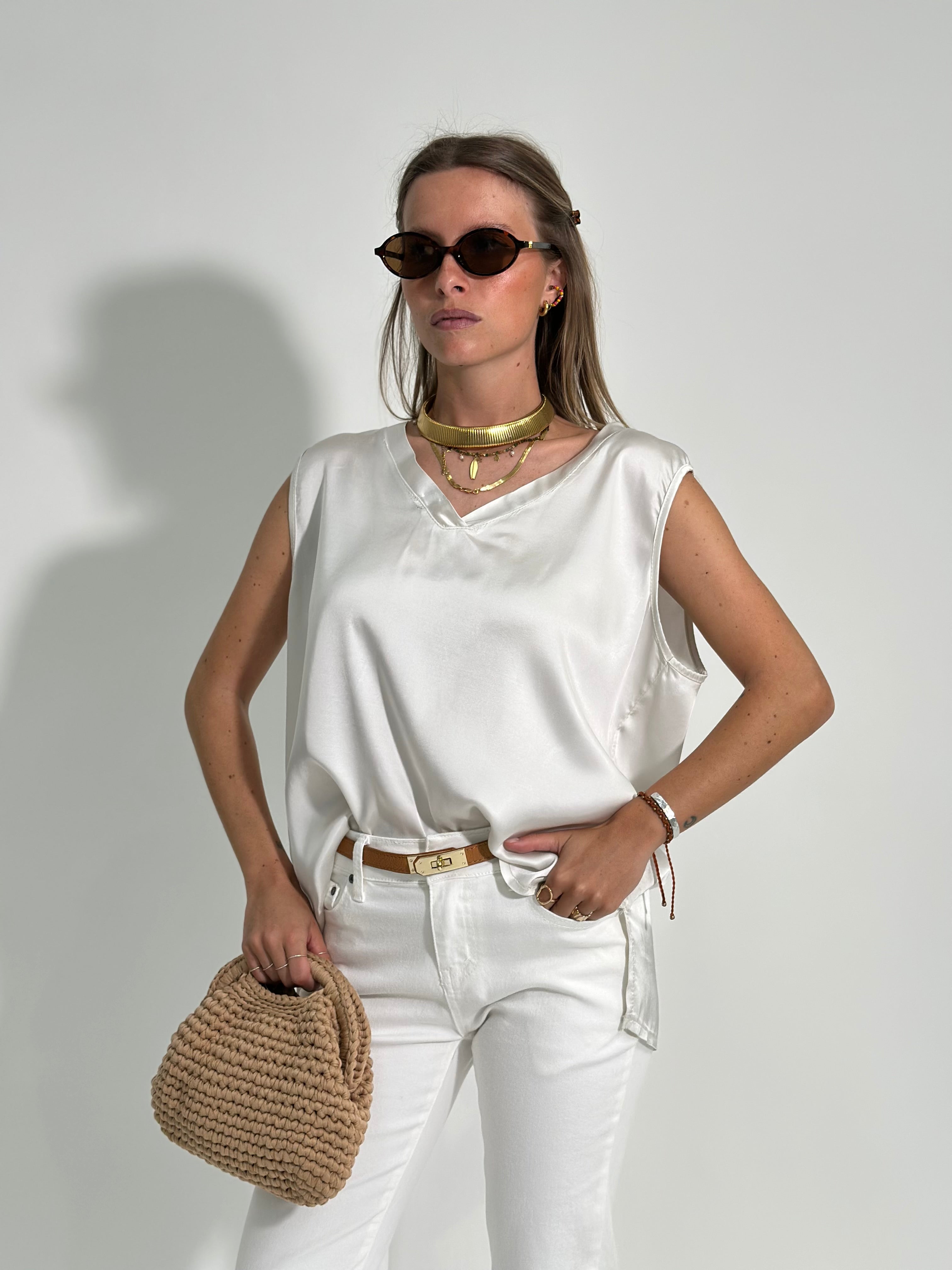 Maglia satin smanicata 10673