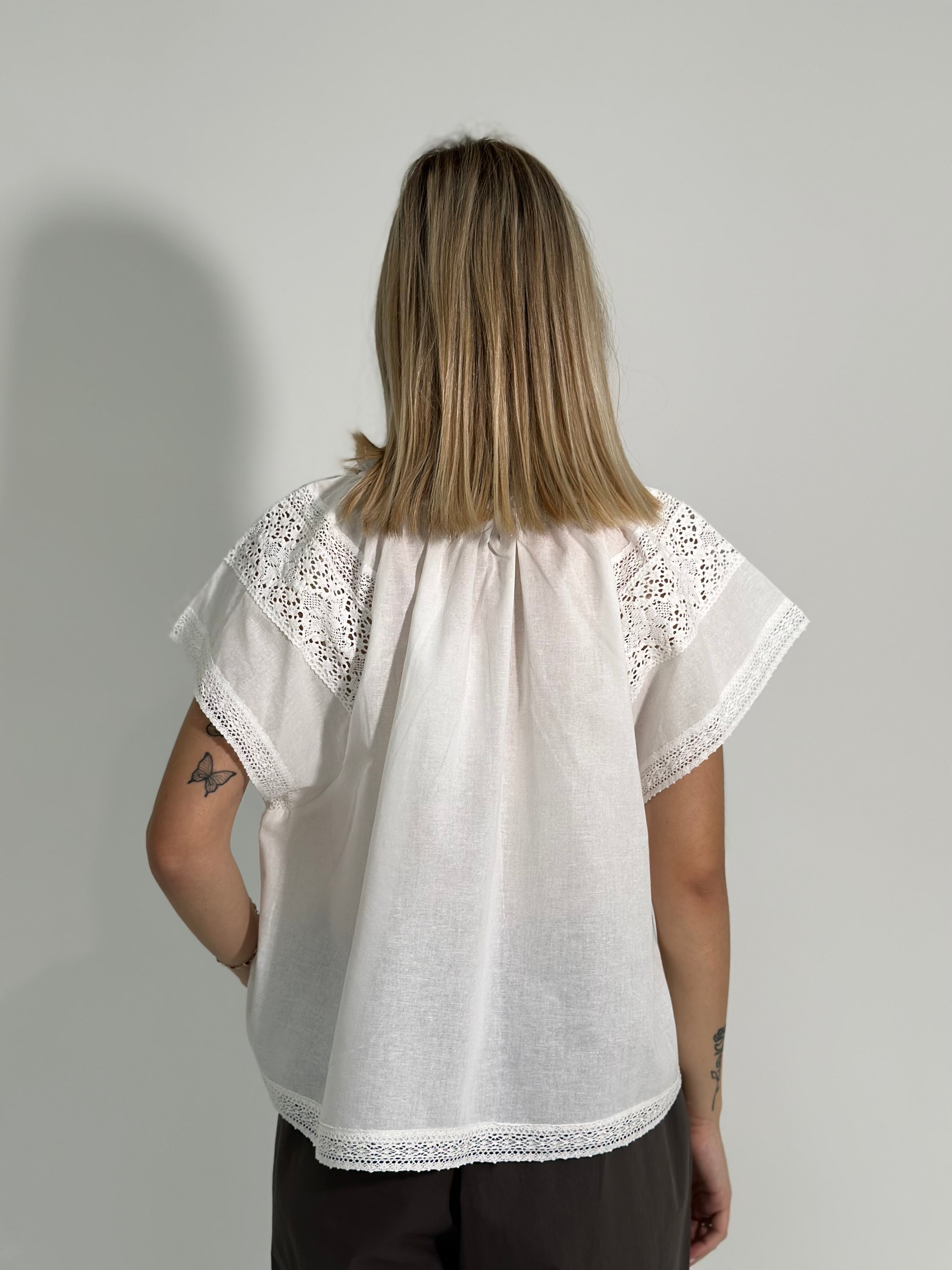 Camicia lino + pizzo K859