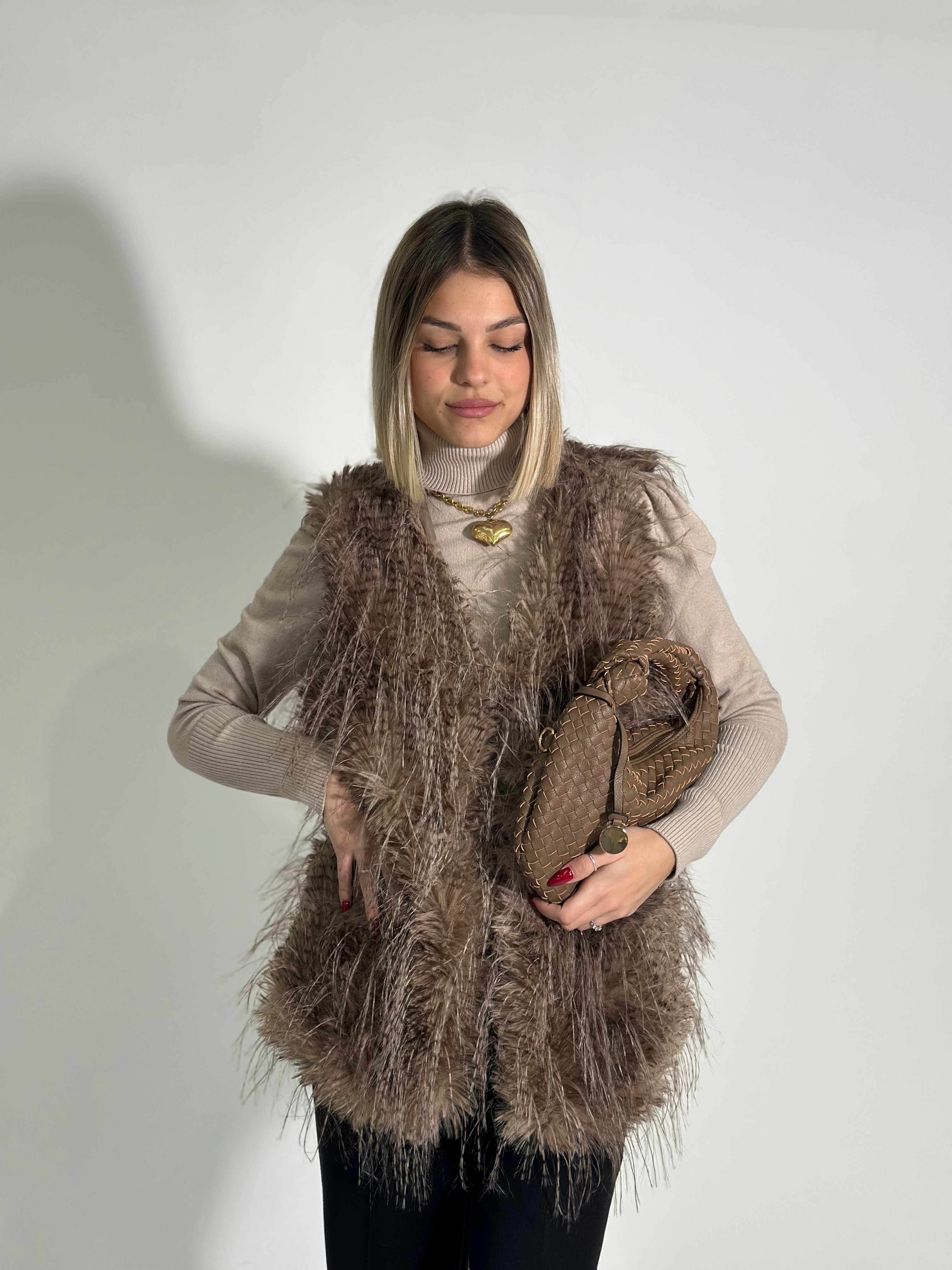 Pelliccia smanicata MF11 MORO