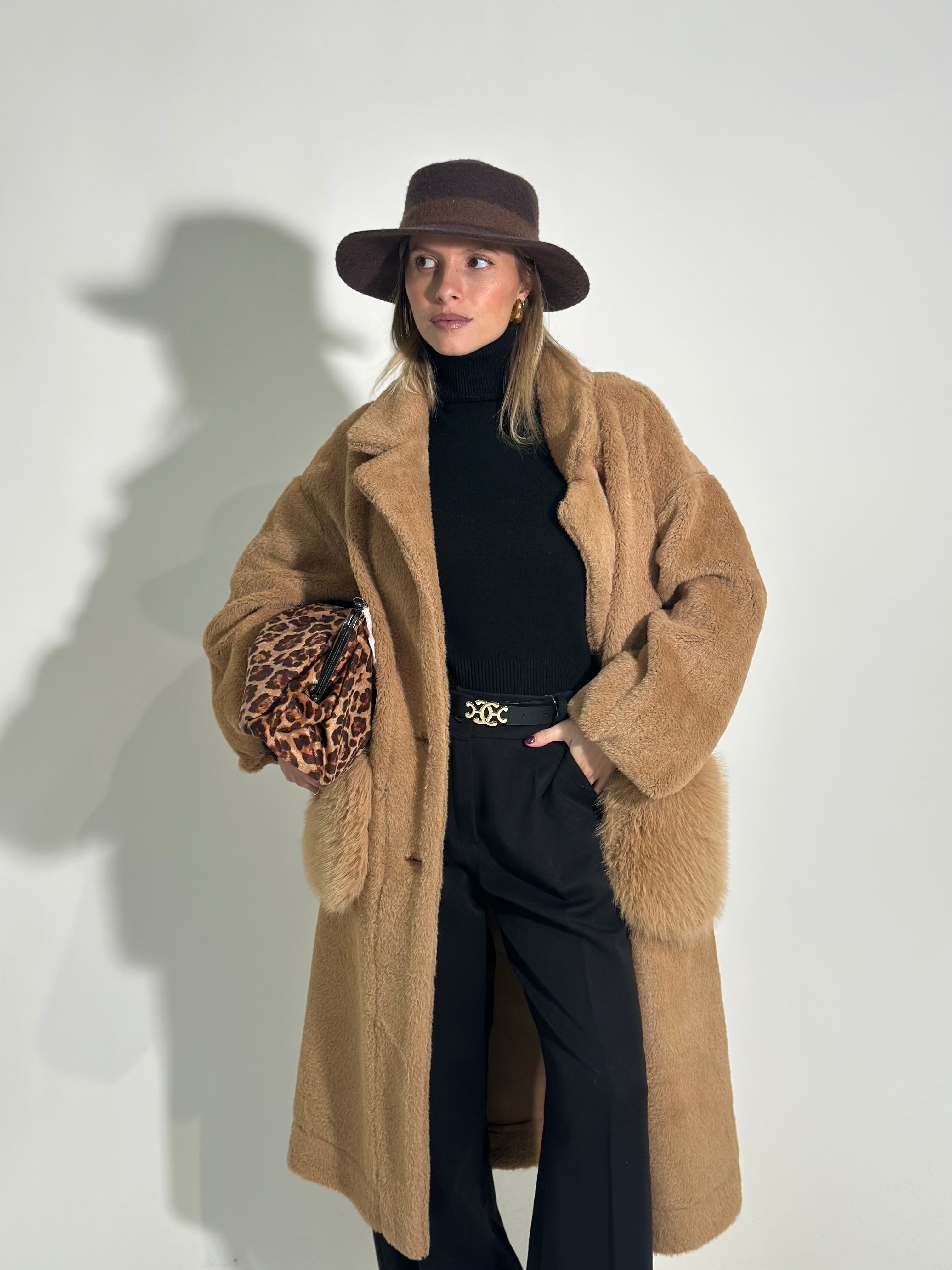 Cappotto fluffy 23028 CAMMELLO