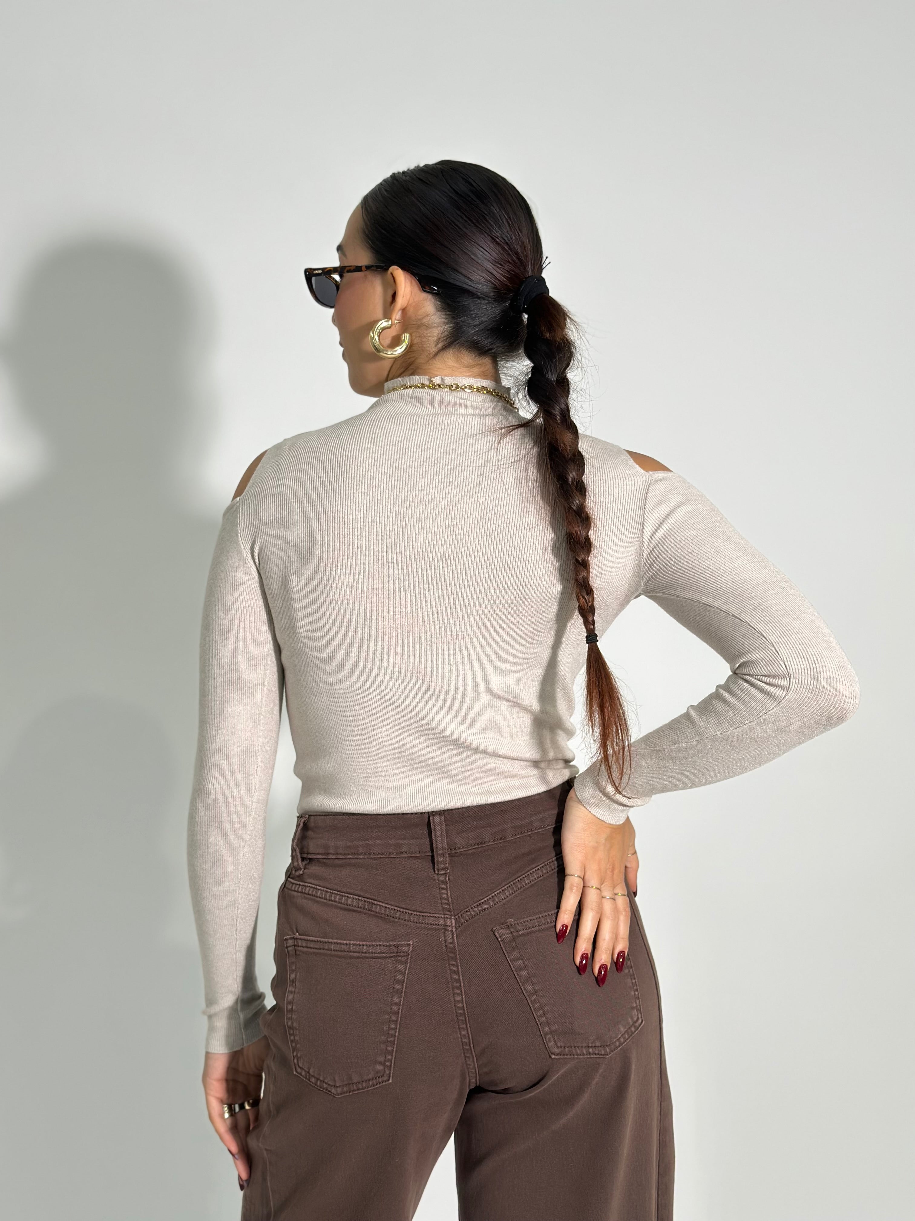 Maglia spalla cut out 8096 3+1 OMAGGIO