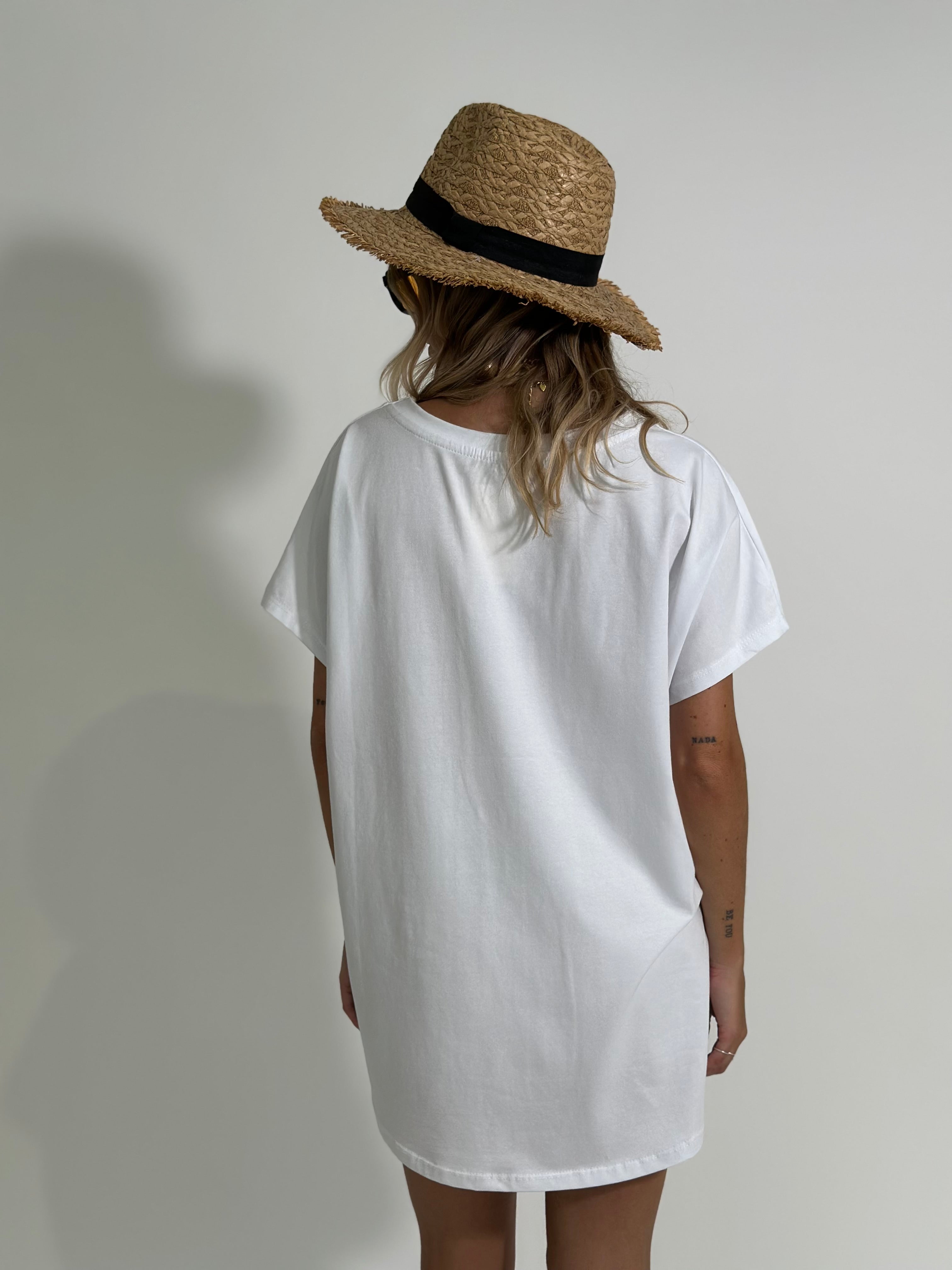 T-shirt "très chic" over 299