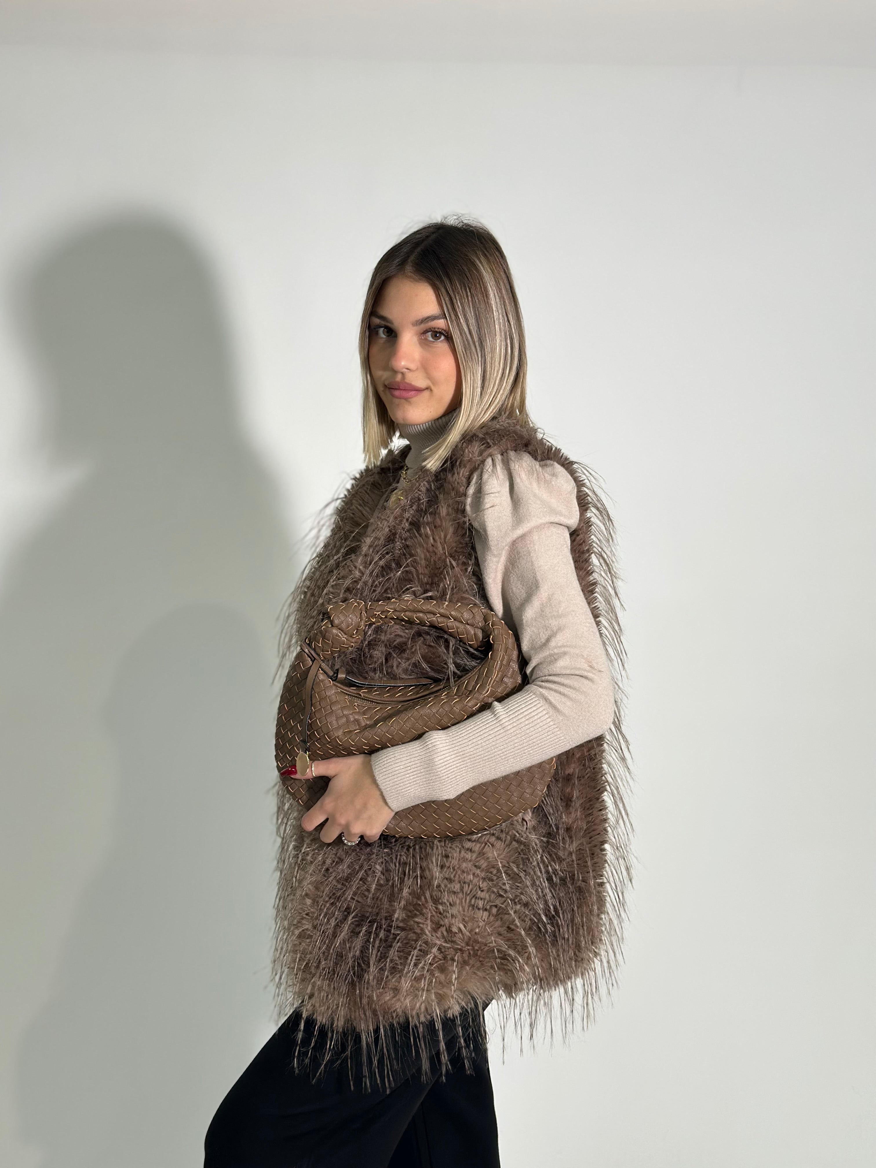 Pelliccia smanicata MF11 MORO