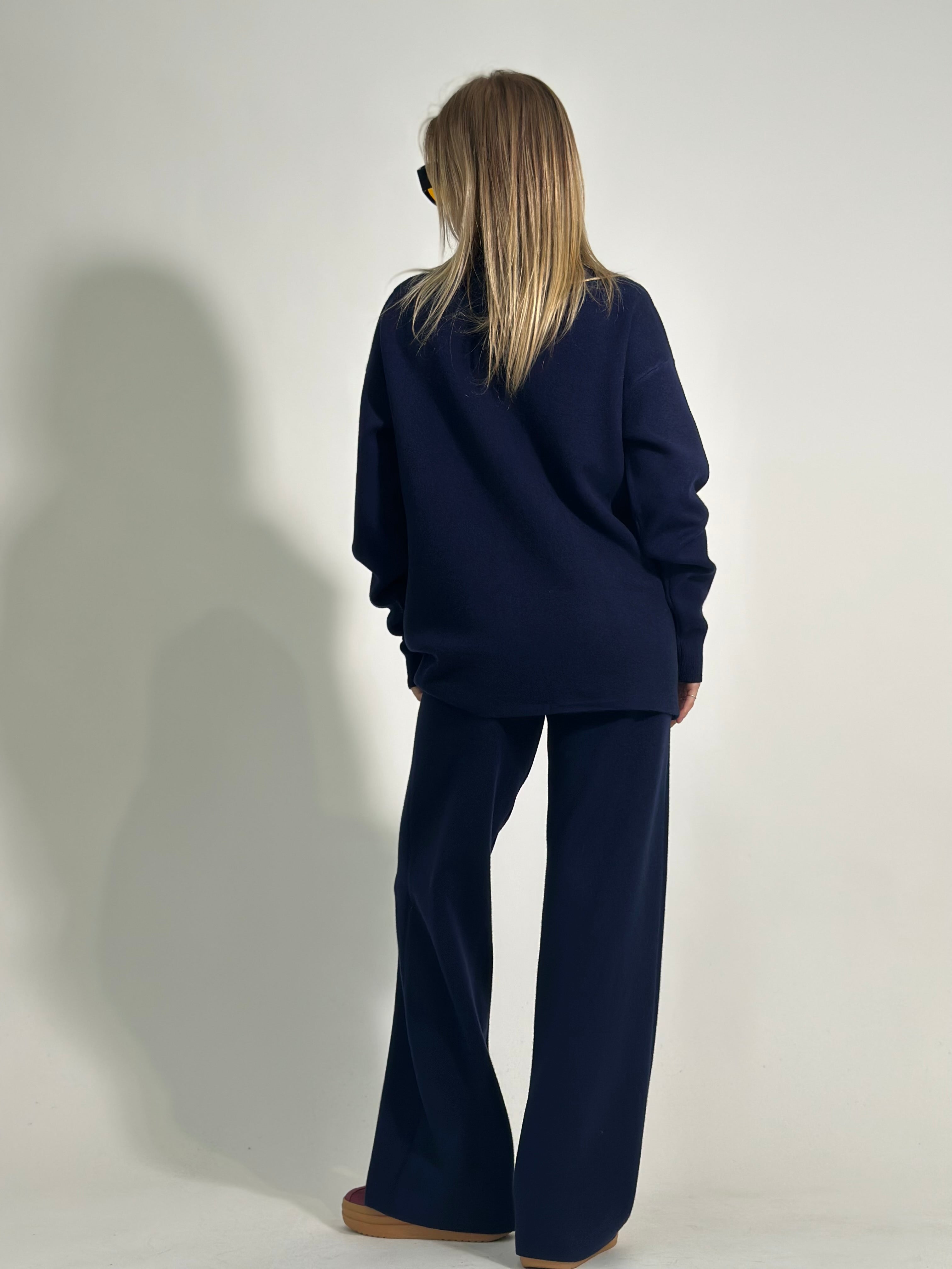 Completo maglia spacco C682A 3+1 OMAGGIO