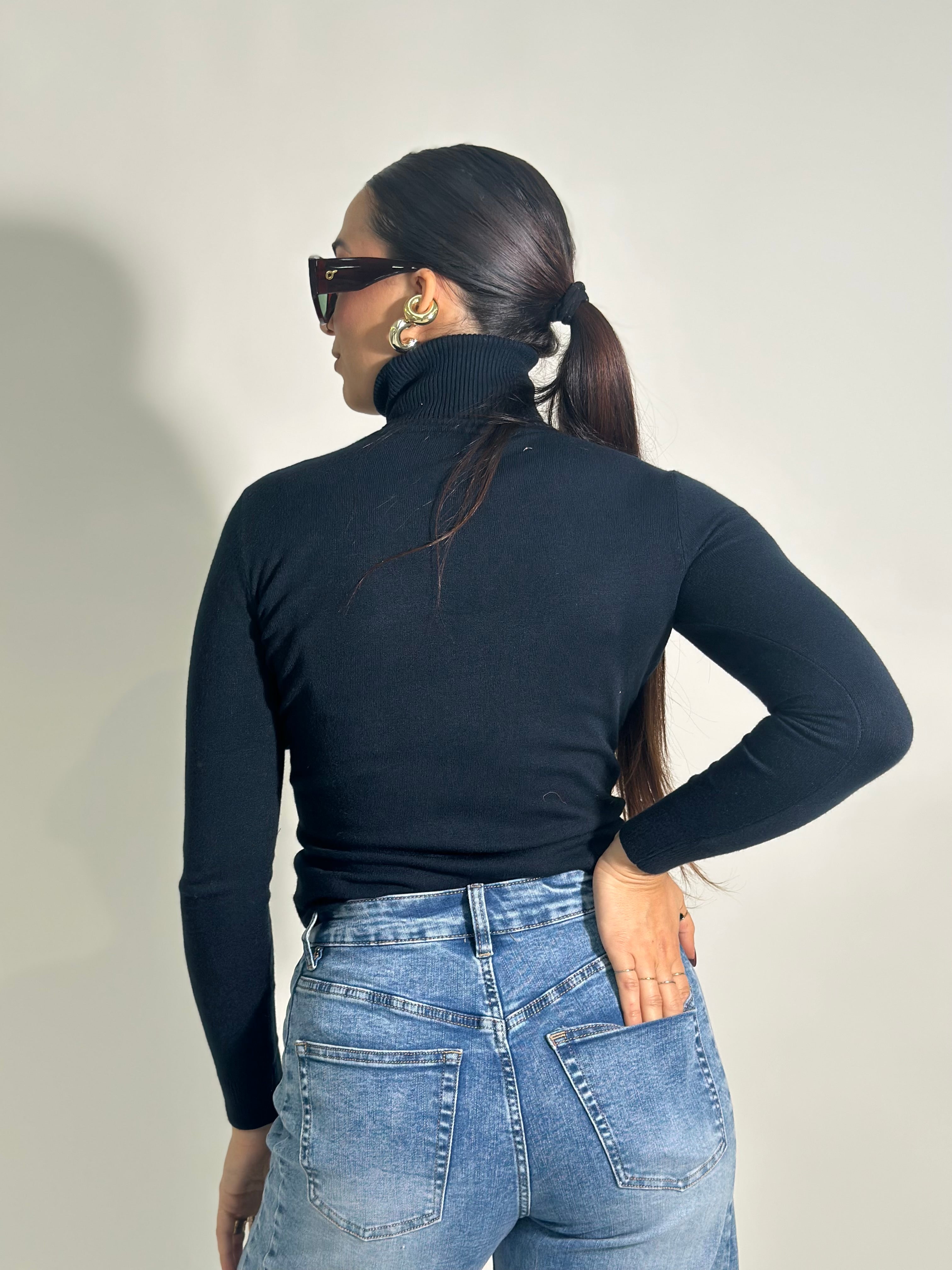 Maglia dolcevita basic