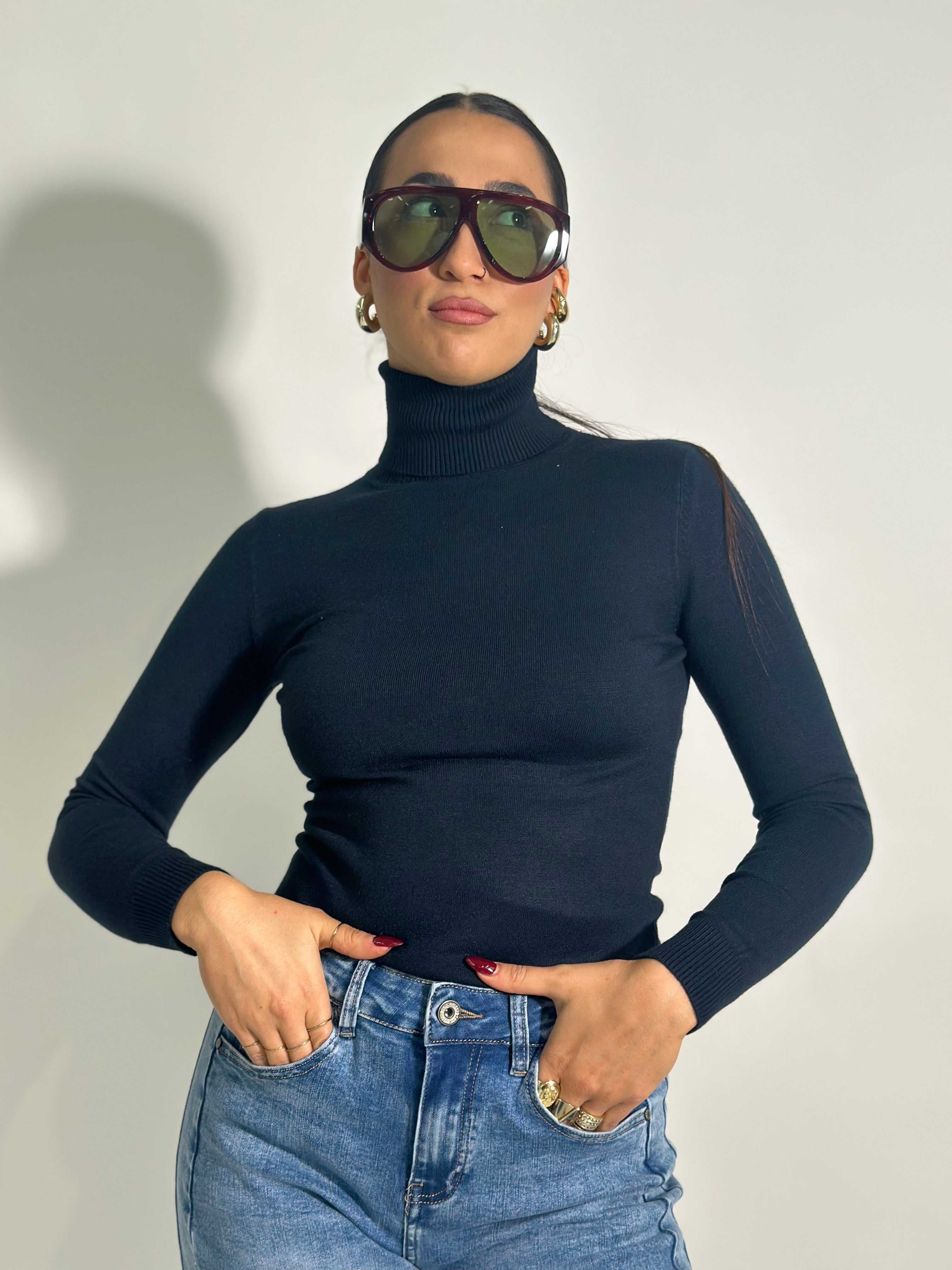 Maglia dolcevita basic