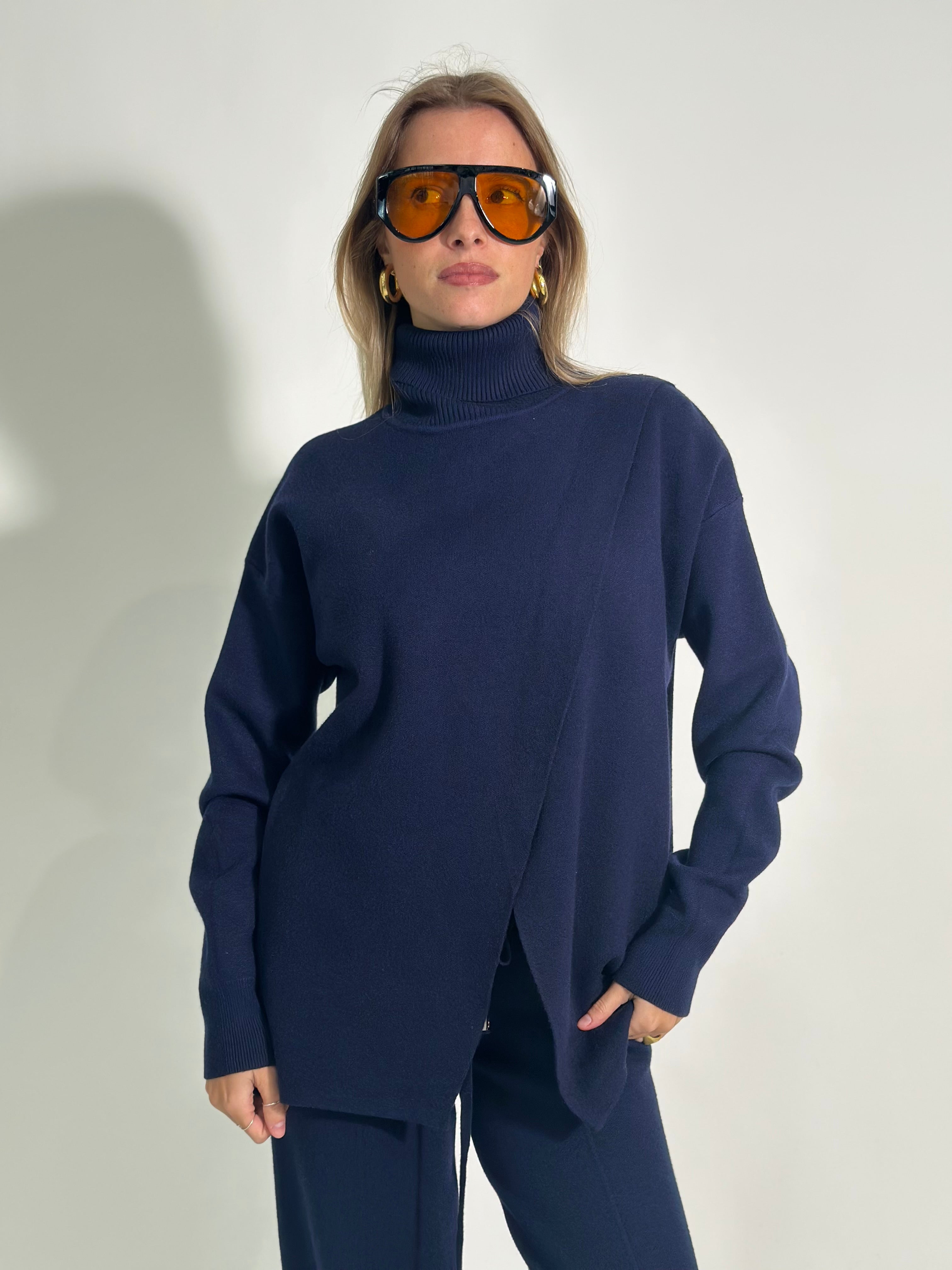 Completo maglia spacco C682A 3+1 OMAGGIO