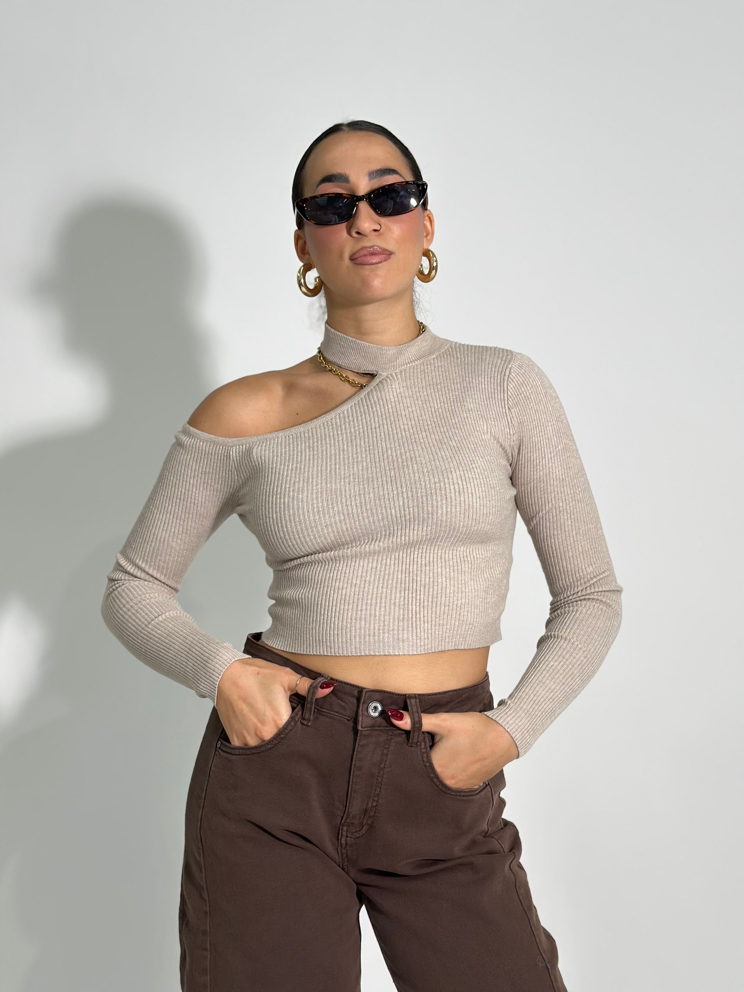 Maglia cut out crop 3022 3+1 OMAGGIO