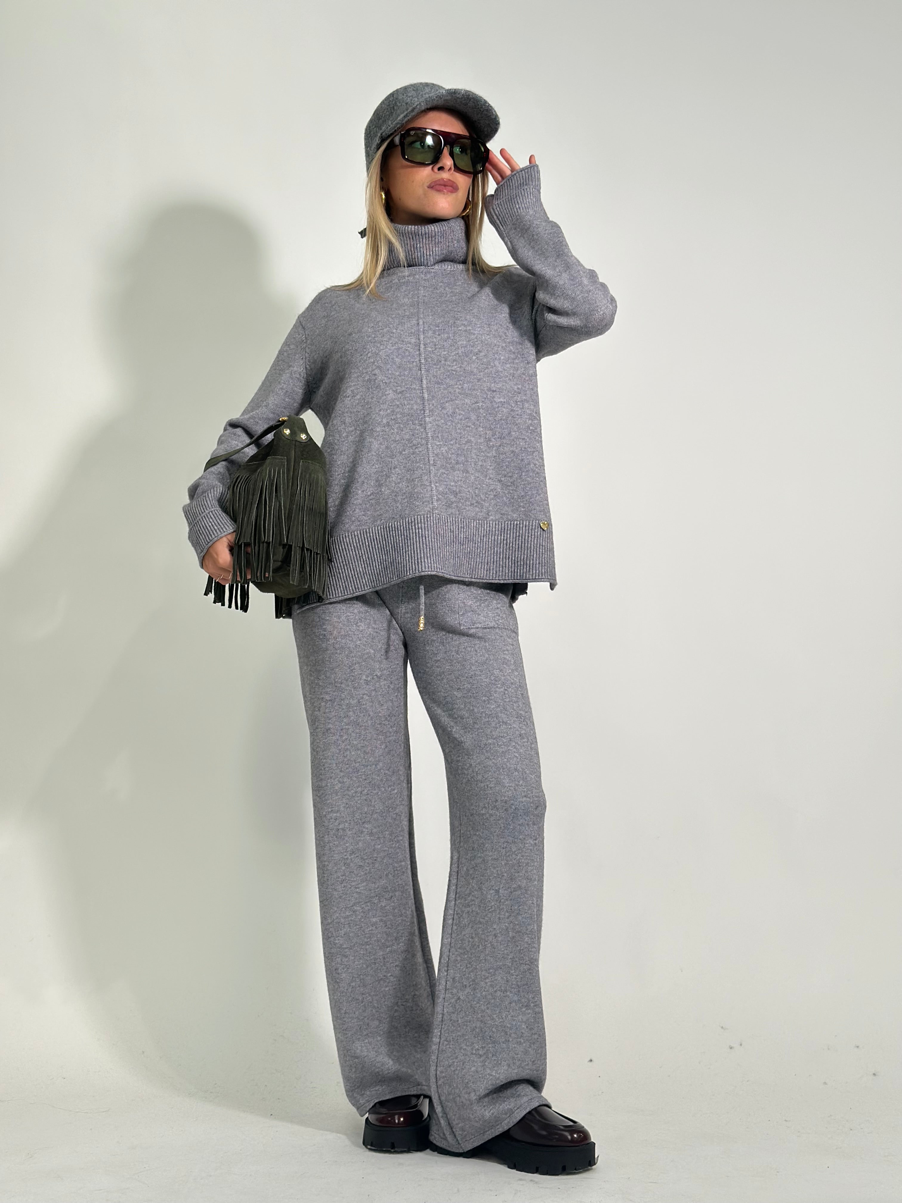 Completo maglia 60663 3+1 OMAGGIO