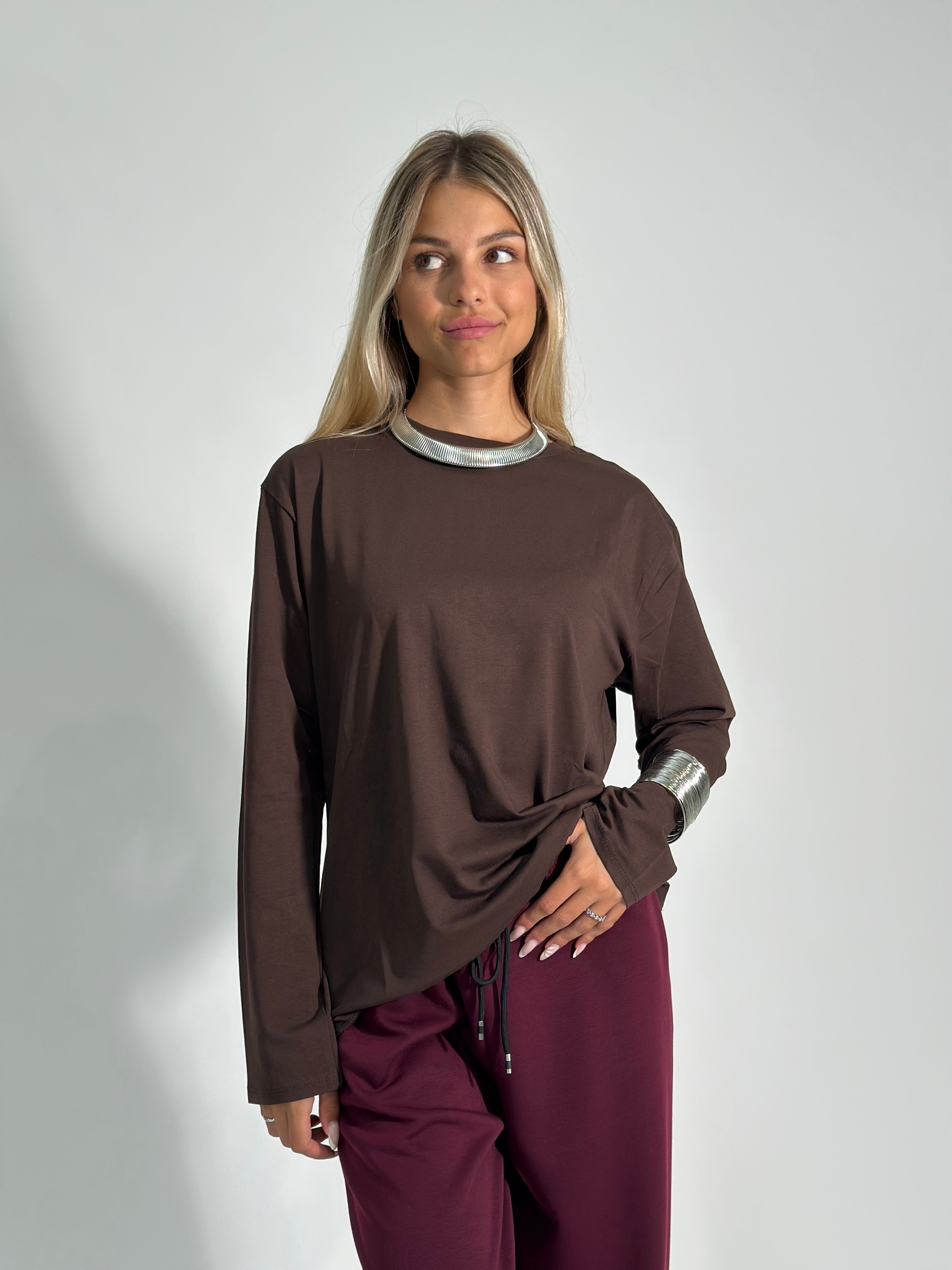 T-shirt lunga 23100 MORO