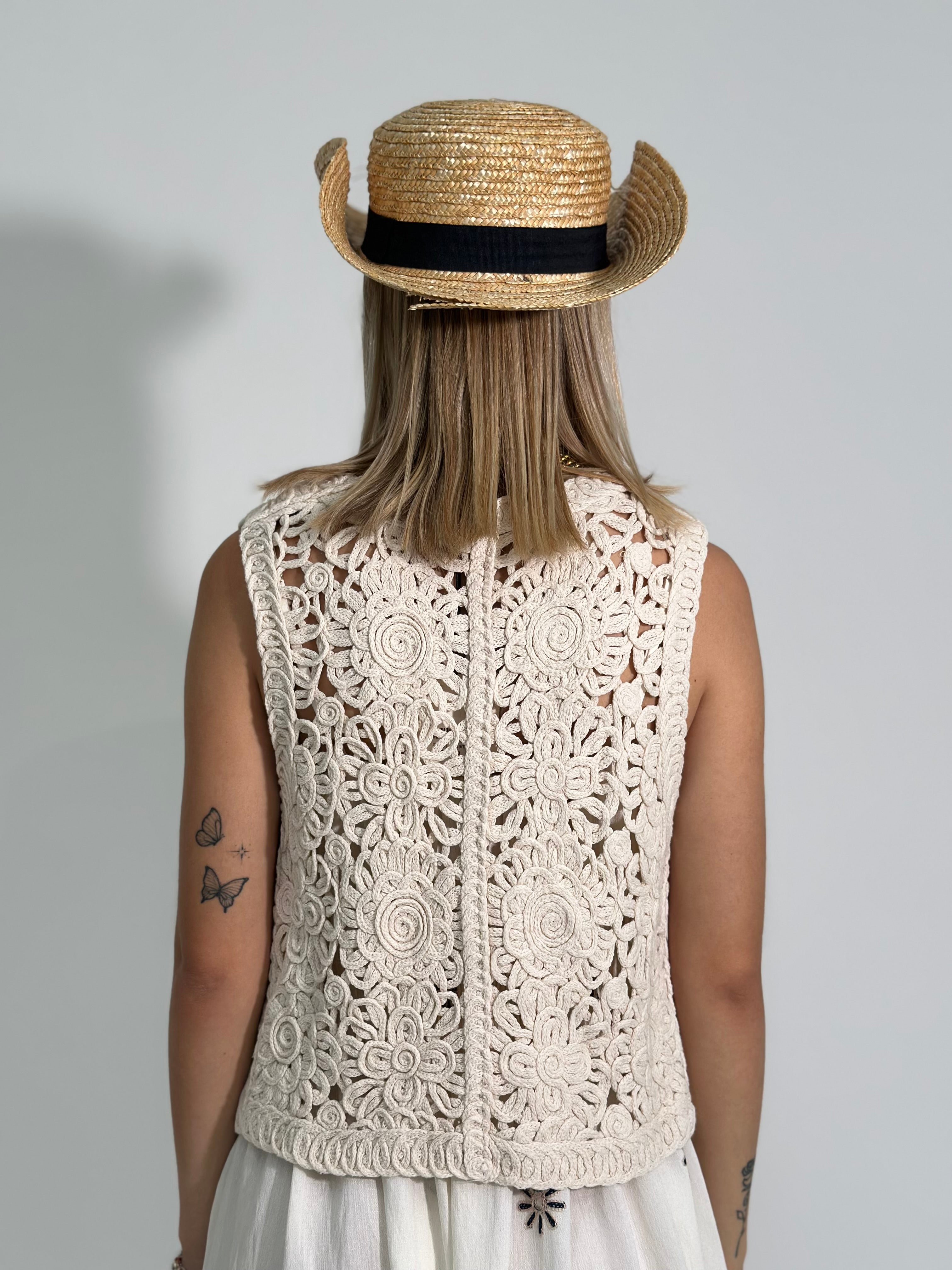 Gilet ricamo 68009
