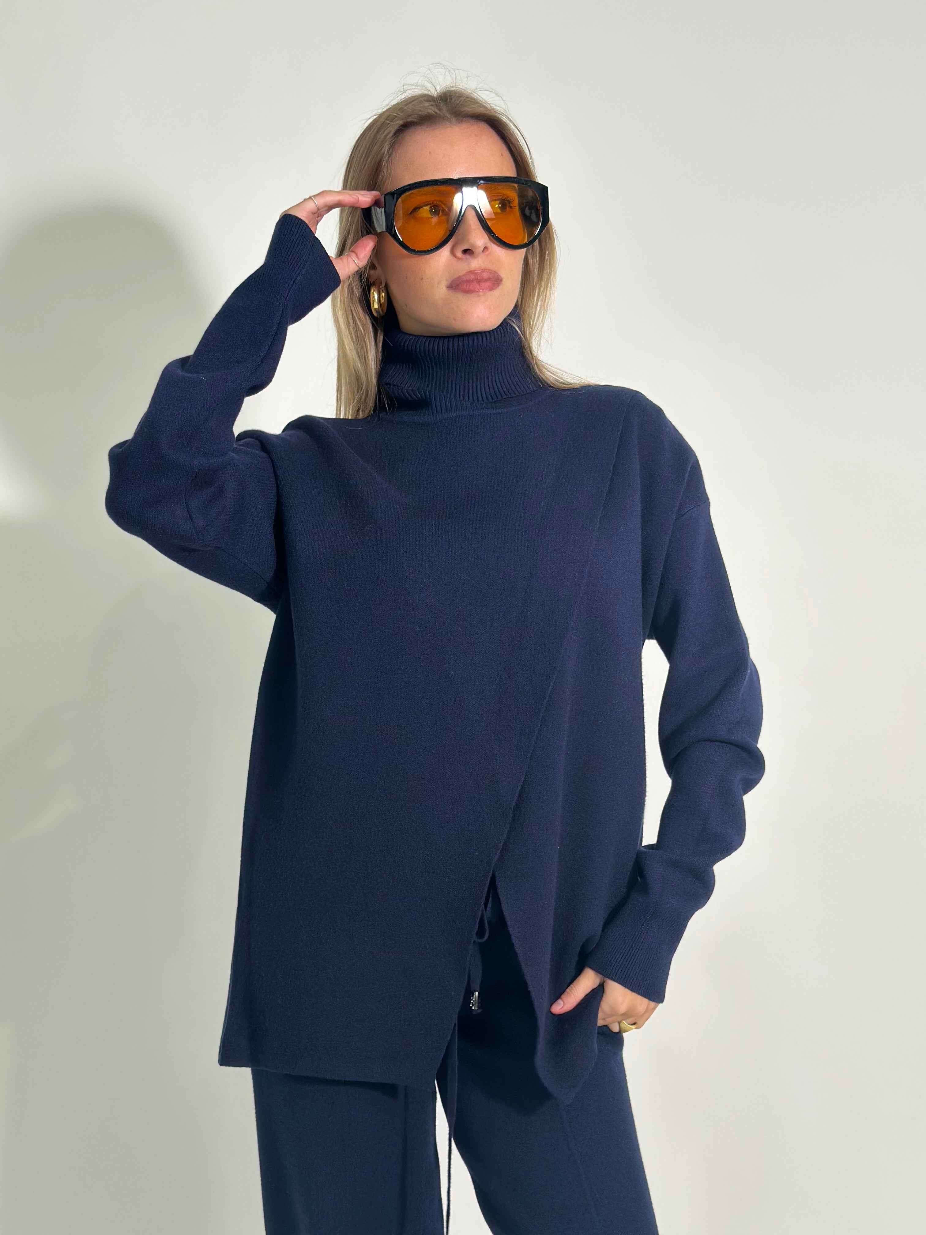 Completo maglia spacco C682A 3+1 OMAGGIO