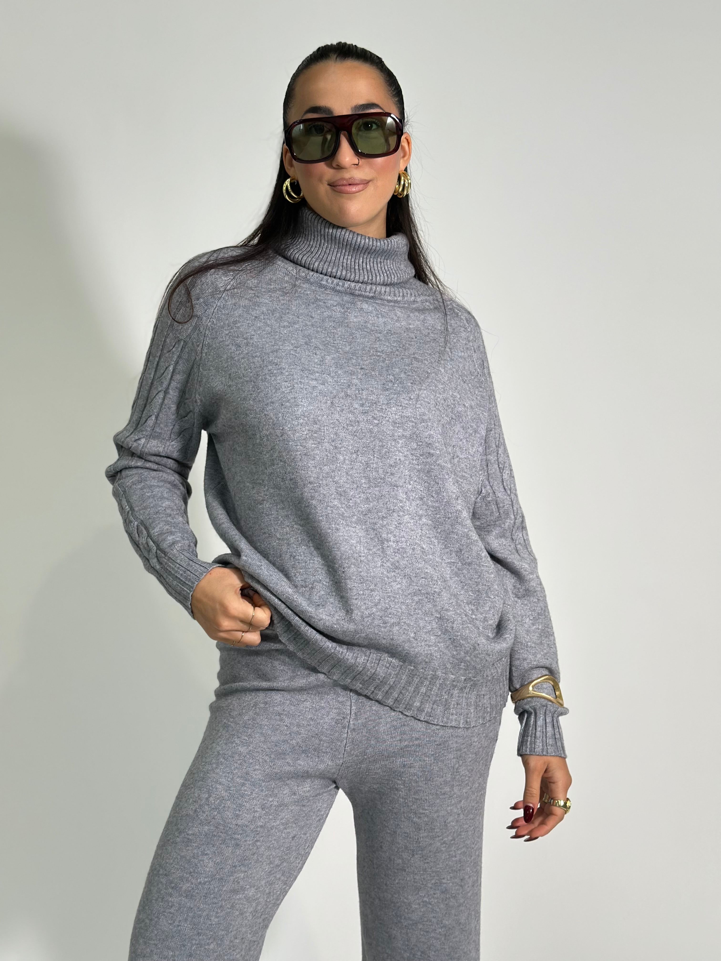 Completo maglia trecce C679 3+1 OMAGGIO