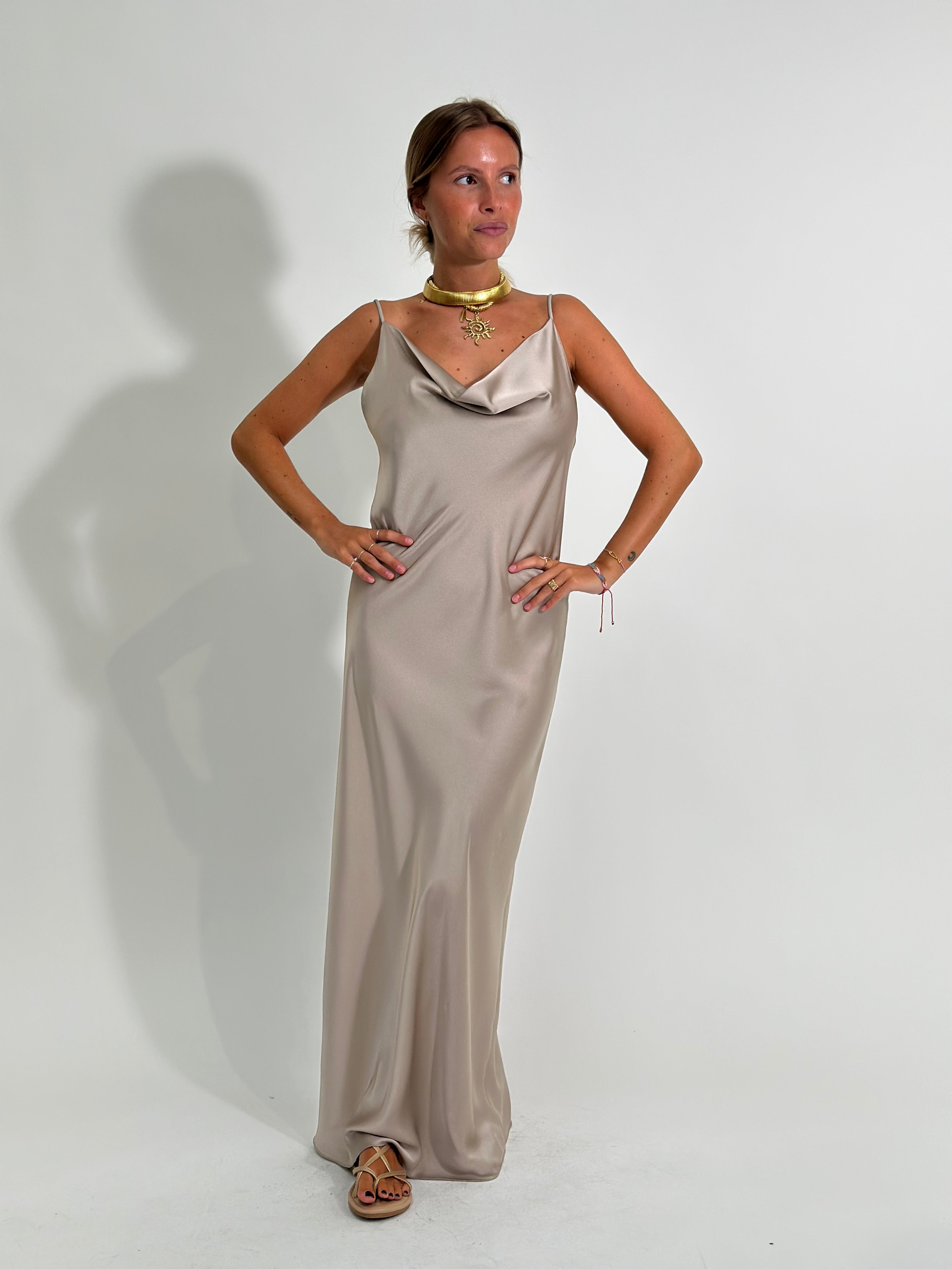 Abito satin drappeggio 1502