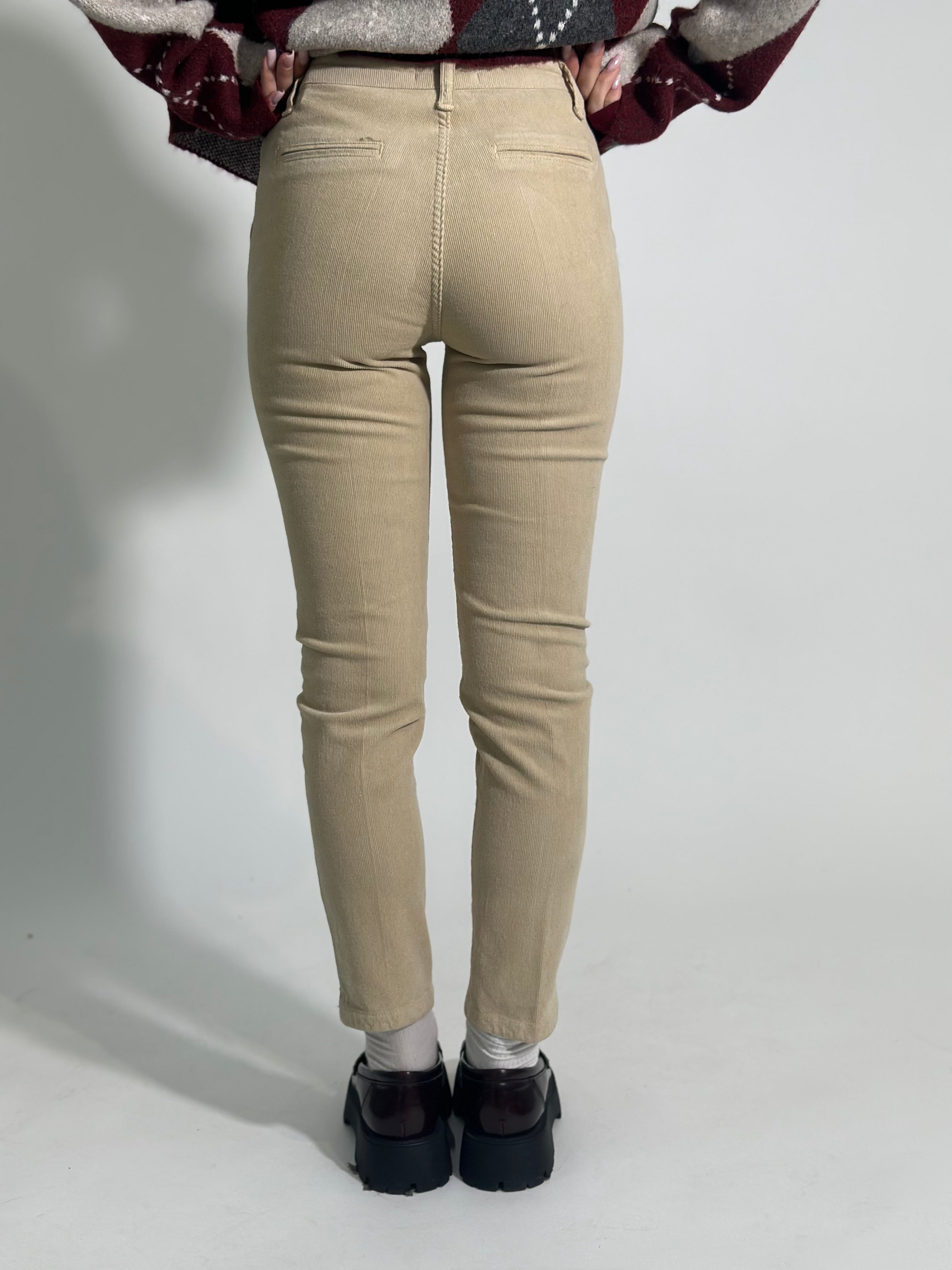 Pantalone chino capri 869