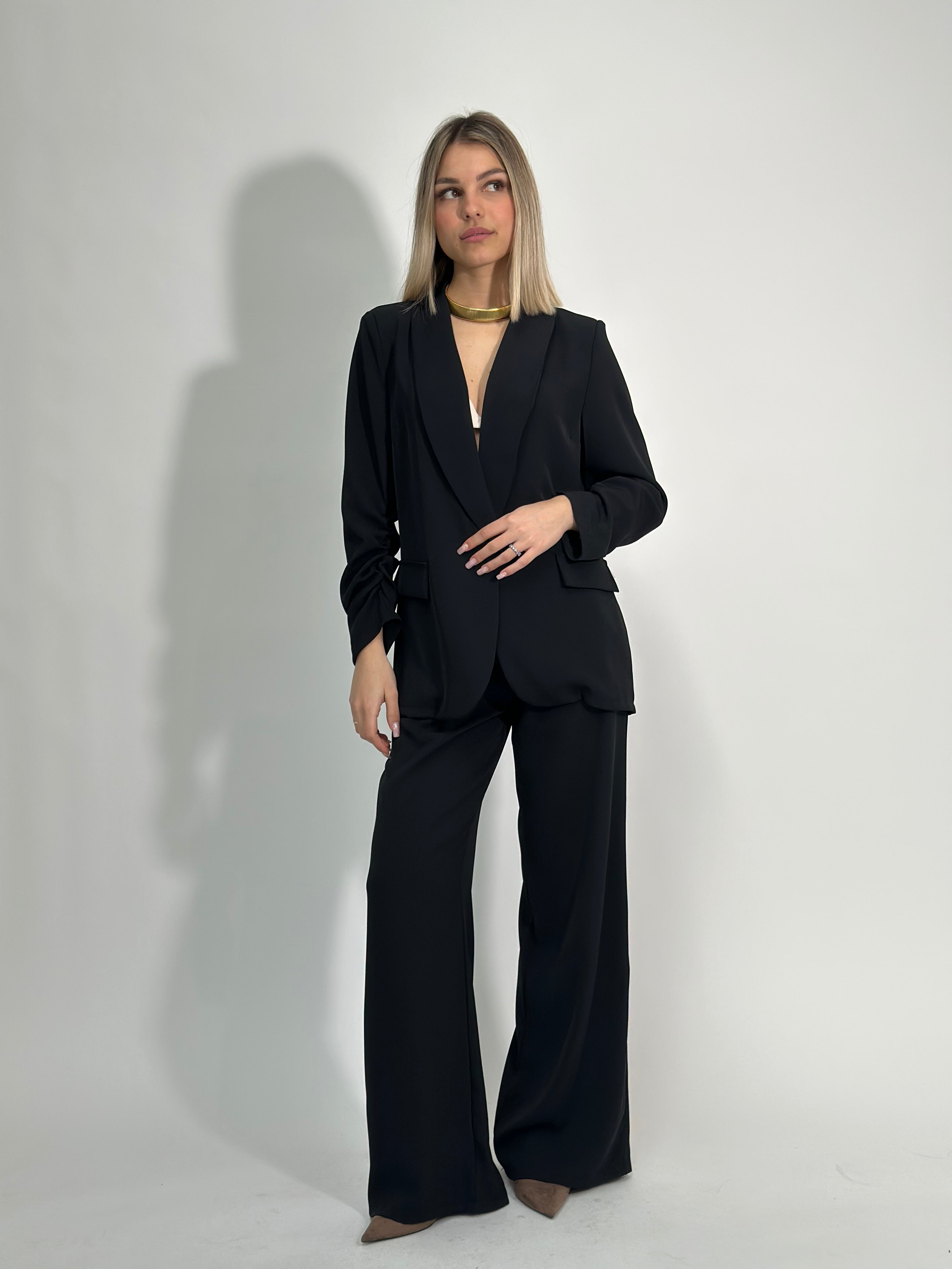 Tailleur fluido 82068