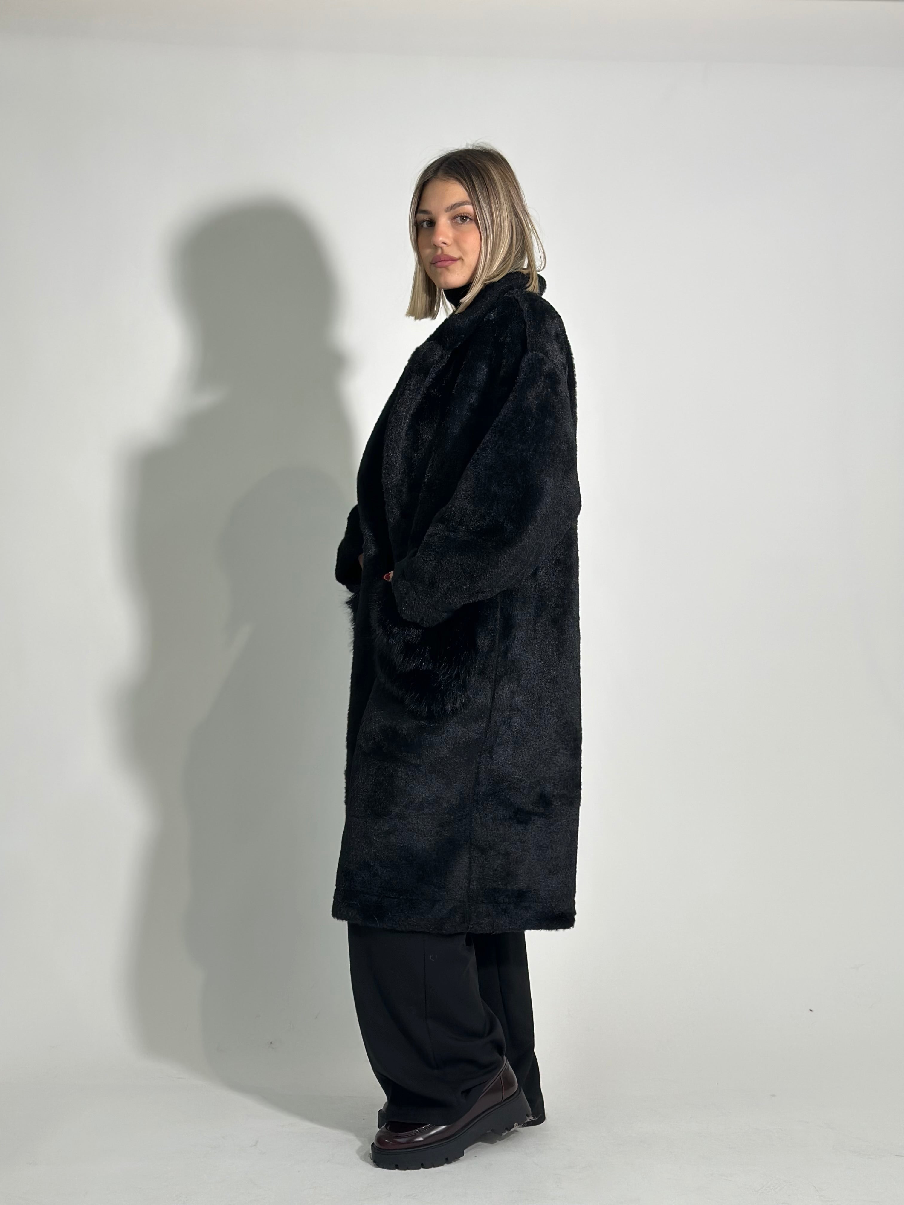 Cappotto fluffy 23028 NERO