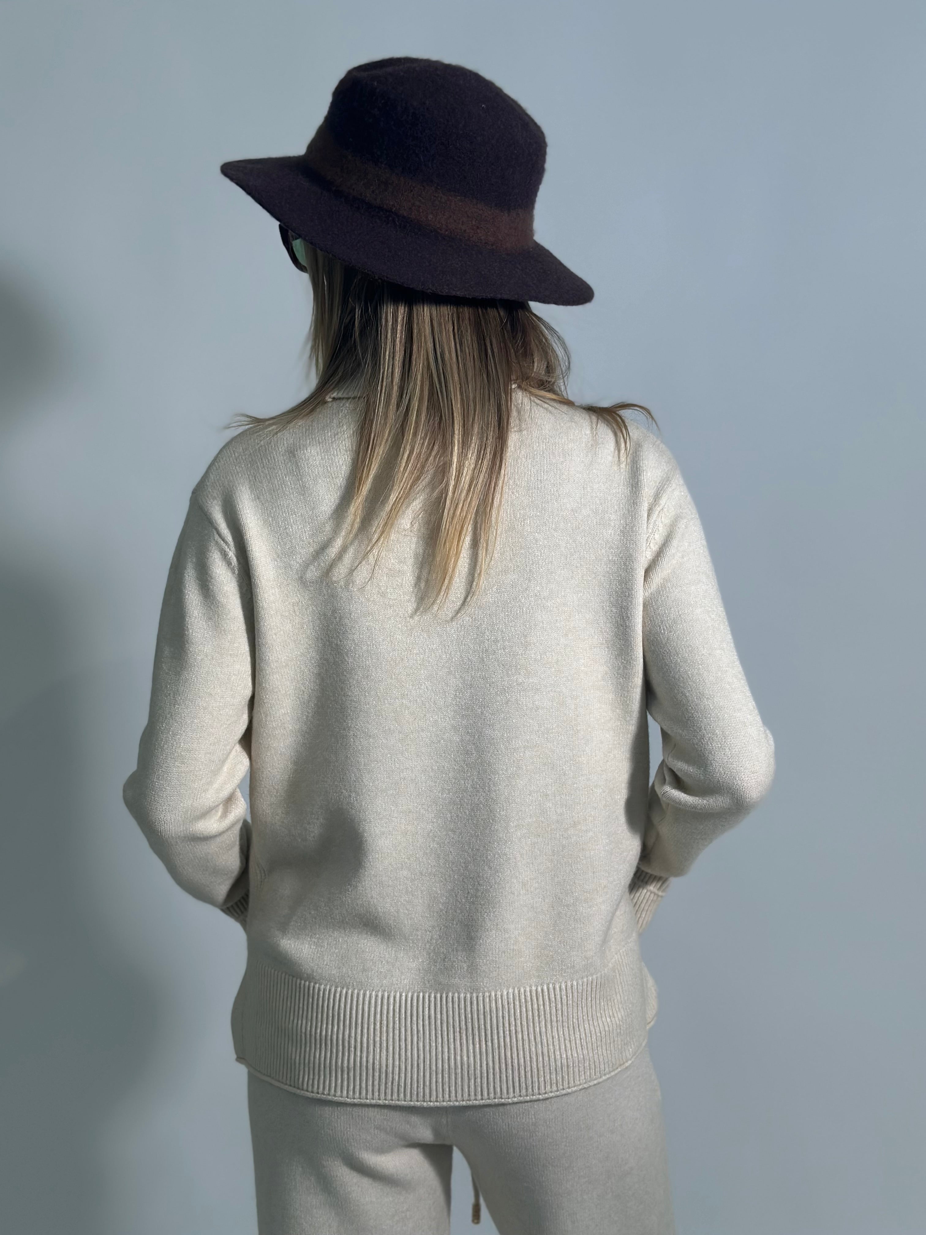 Completo maglia 60663  3+1 OMAGGIO