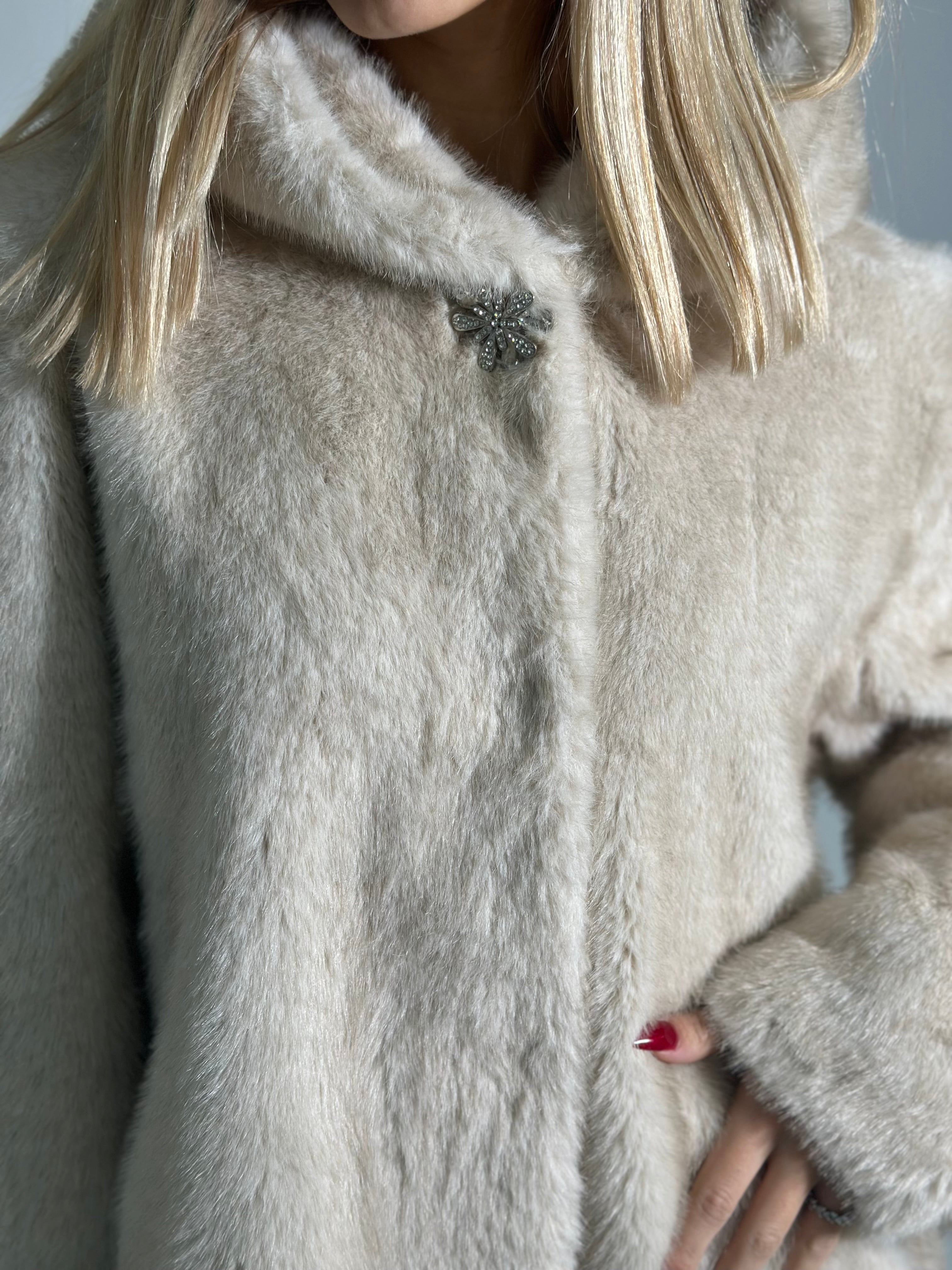 Pelliccia midi bottone gioiello 0263 BEIGE