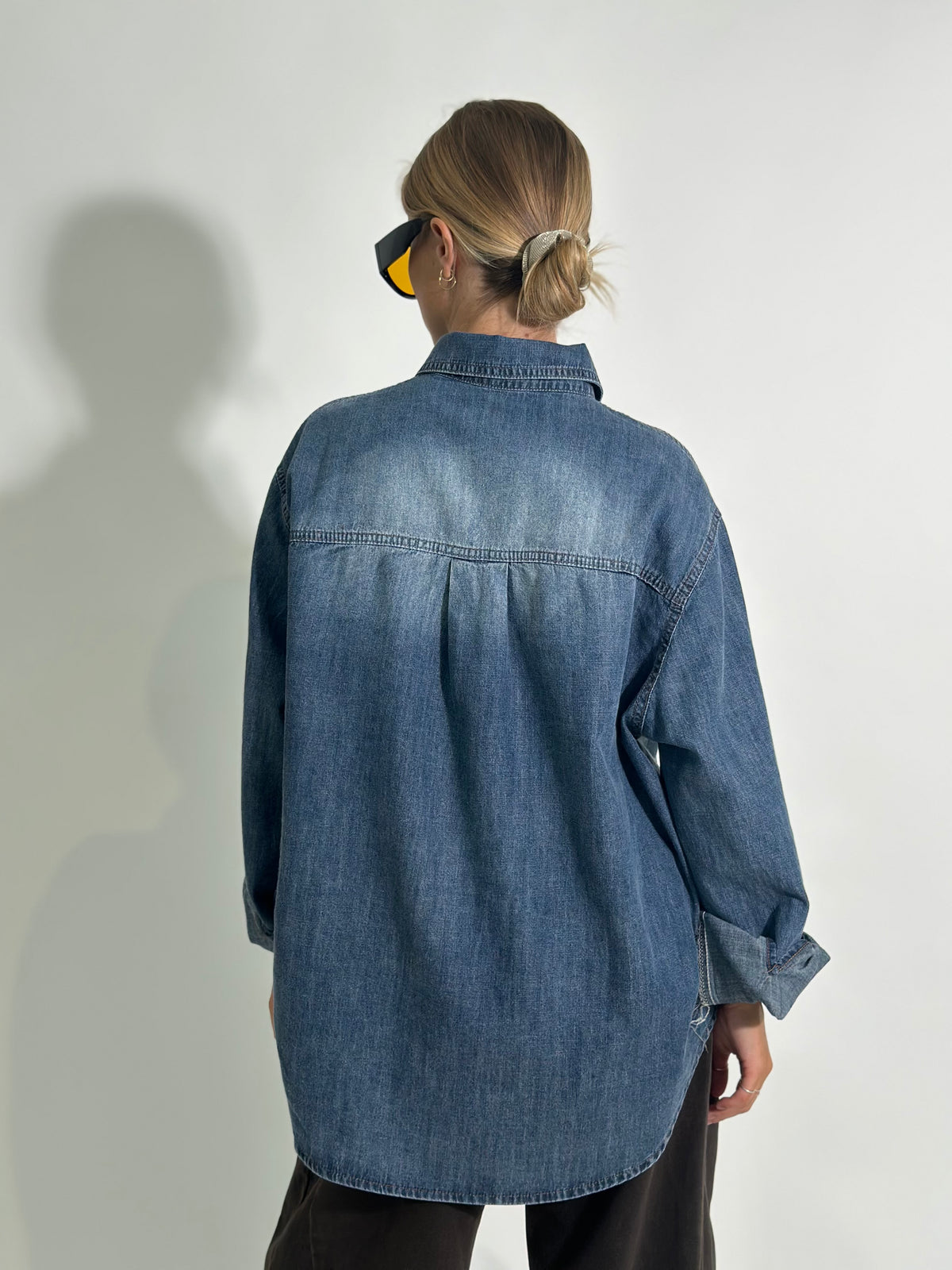 Camicia jeans ricamo 0797