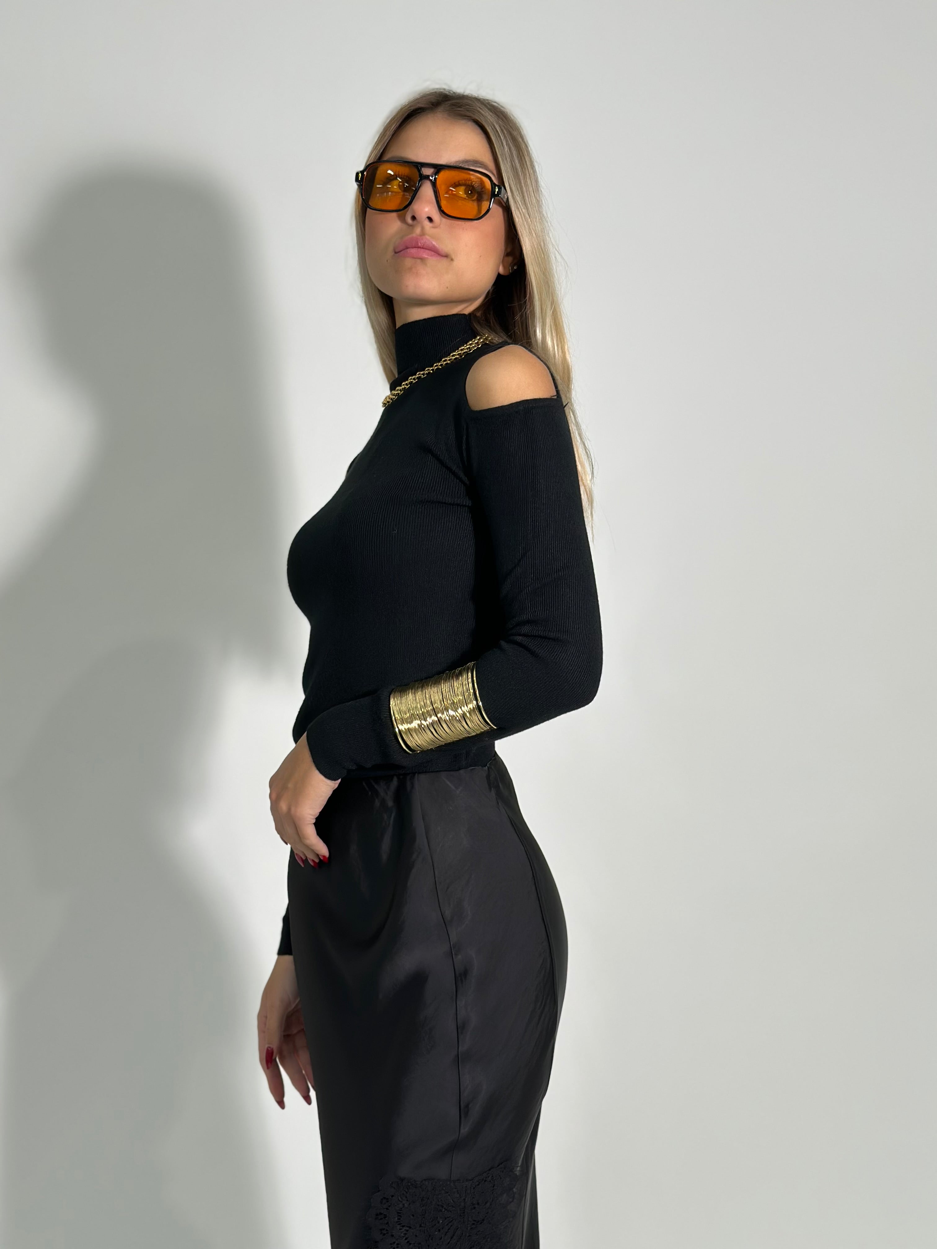 Maglia spalla cut out 8096 3+1 OMAGGIO