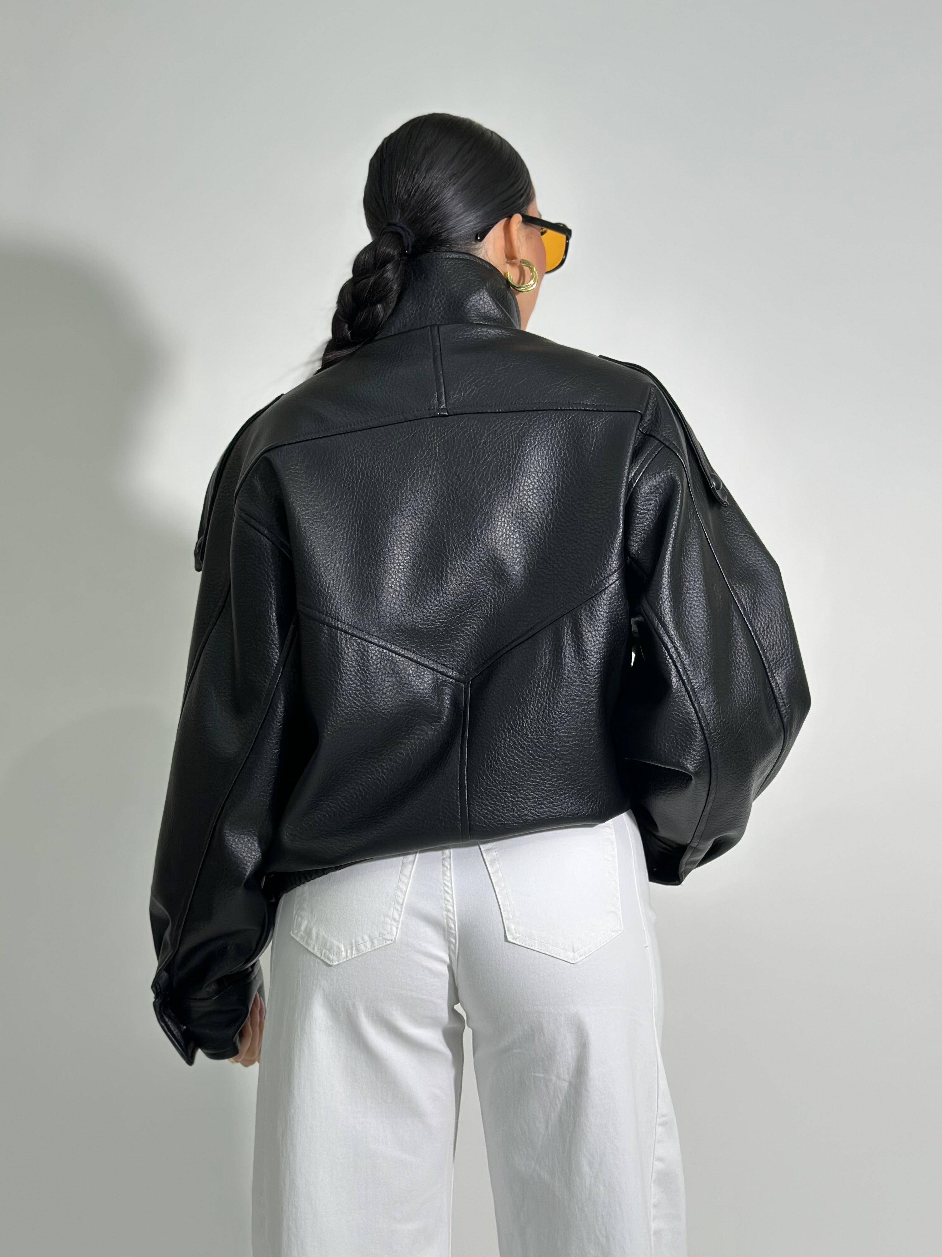 Bomber over Zarah PROMO MF43