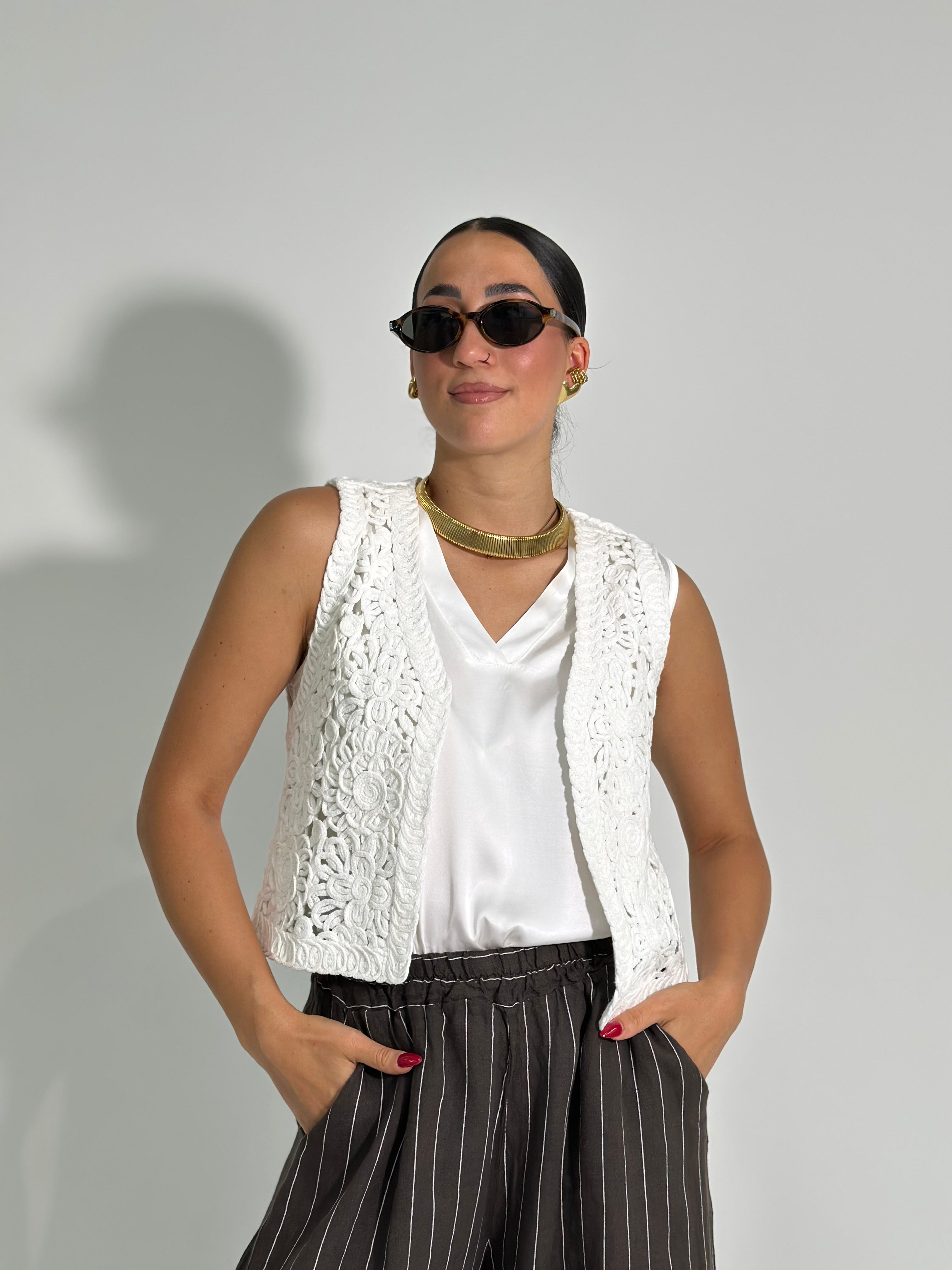 Gilet ricamo 68009