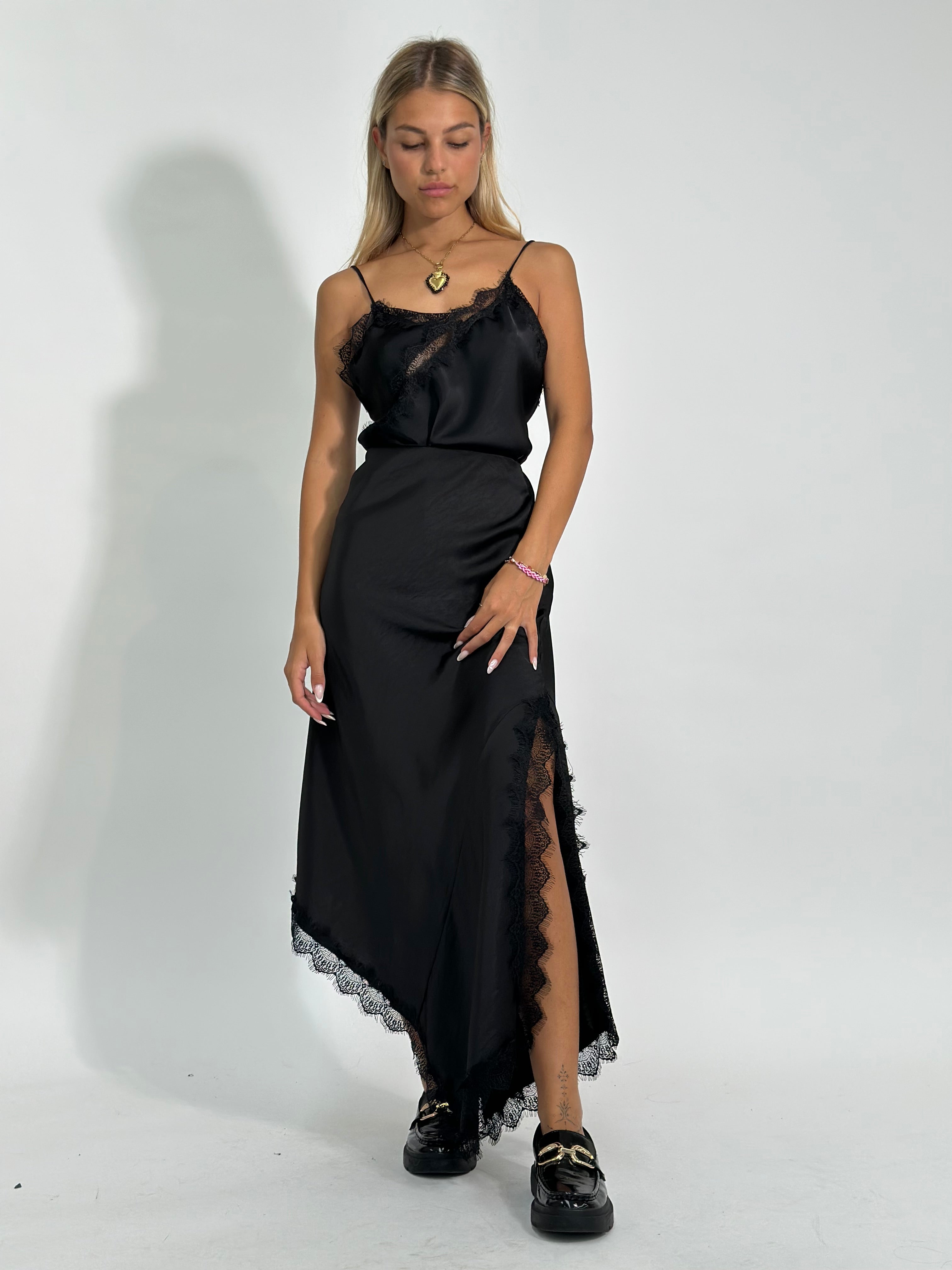 Gonna satin pizzo 19650 NERO