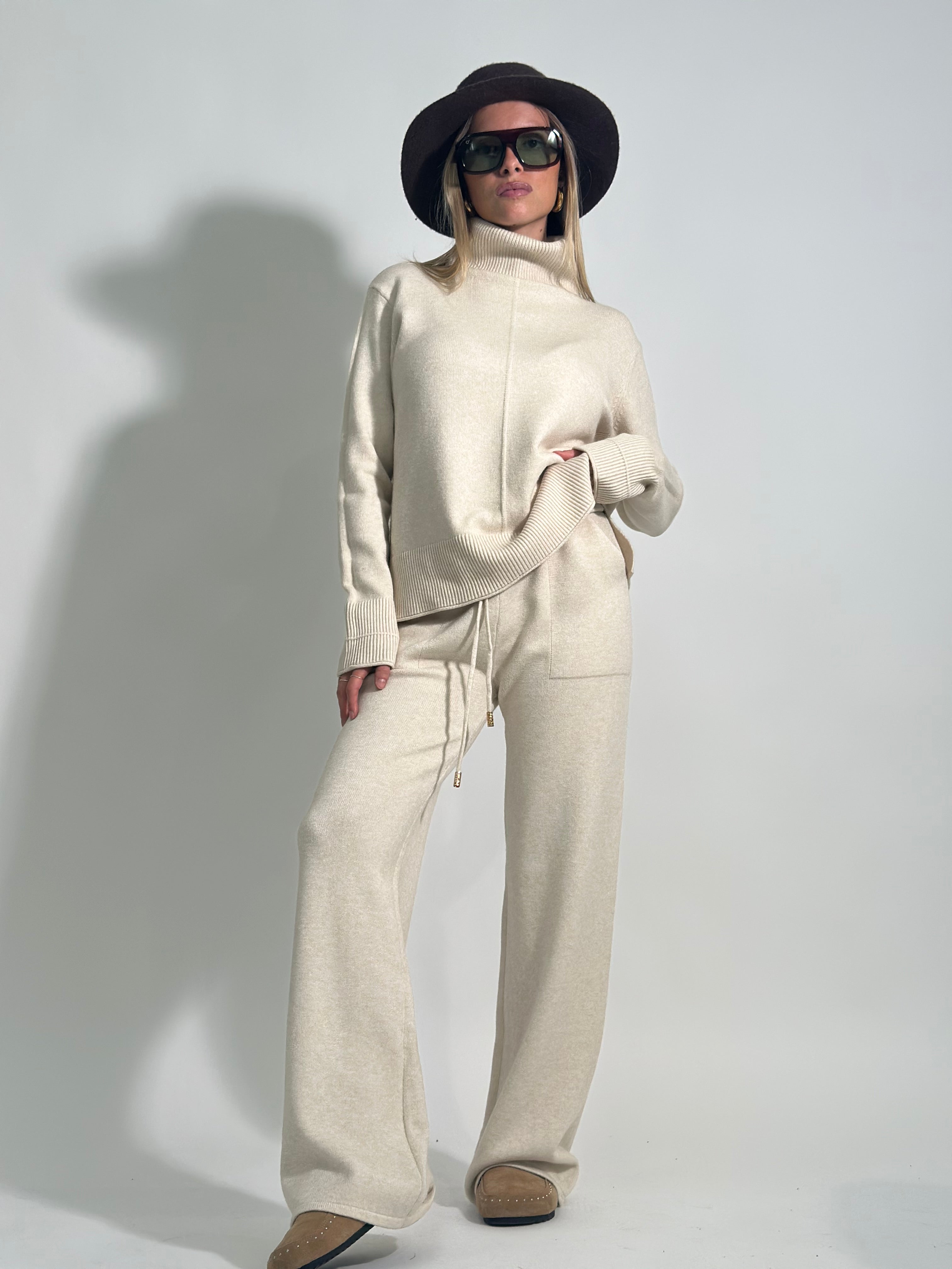 Completo maglia 60663  3+1 OMAGGIO