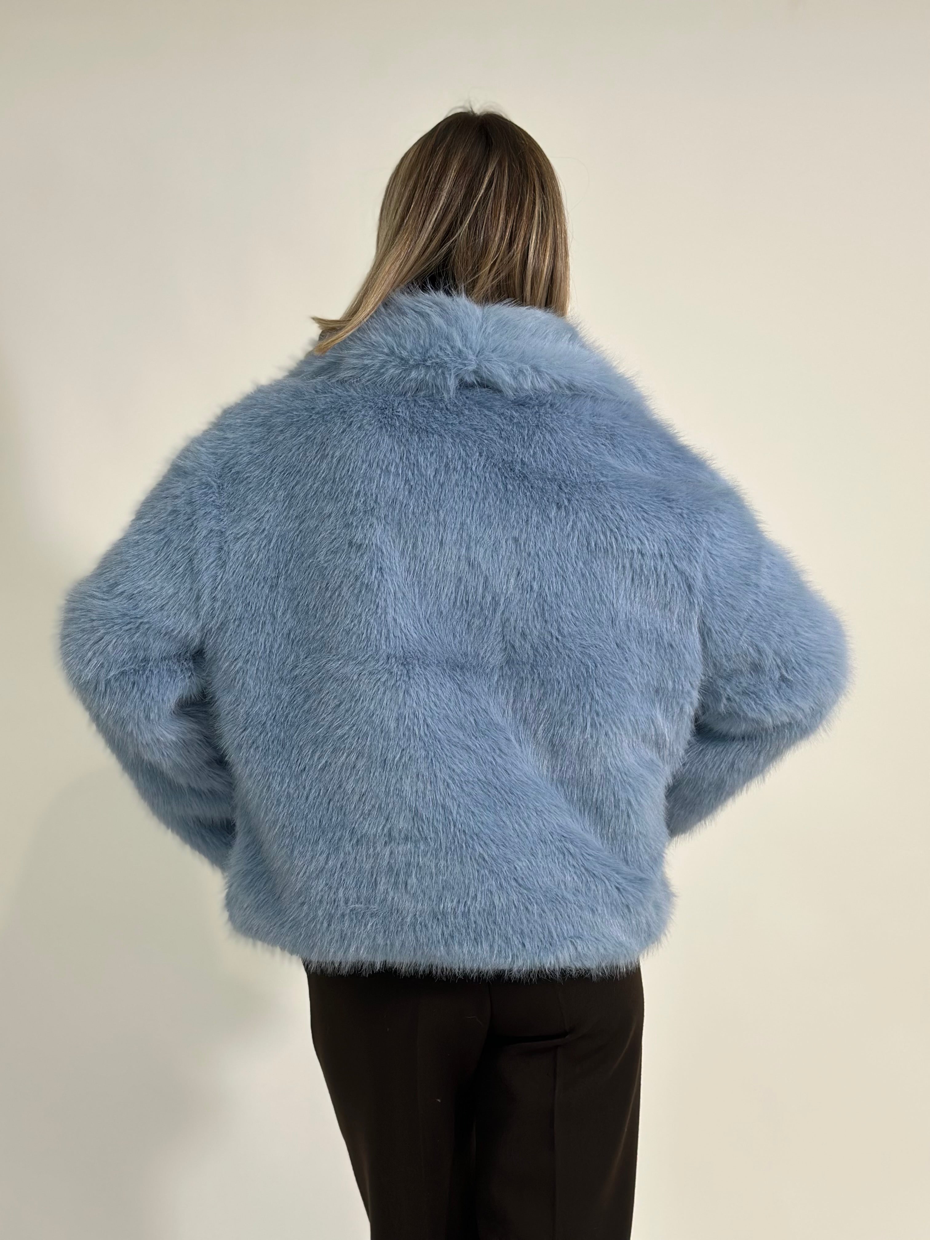 Pelliccia Y0238 AZZURRO