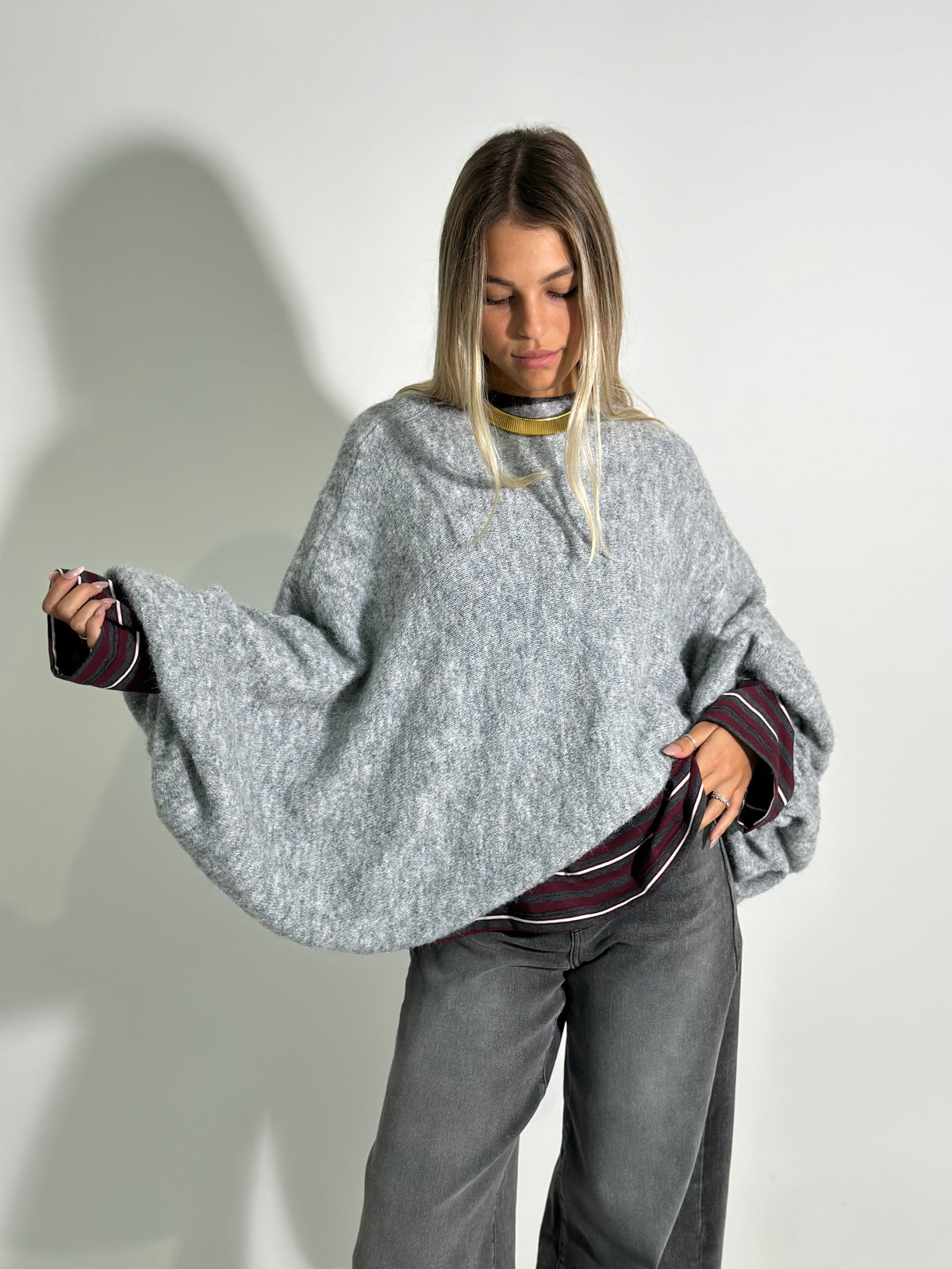 Maglia poncho A132 GRIGIO