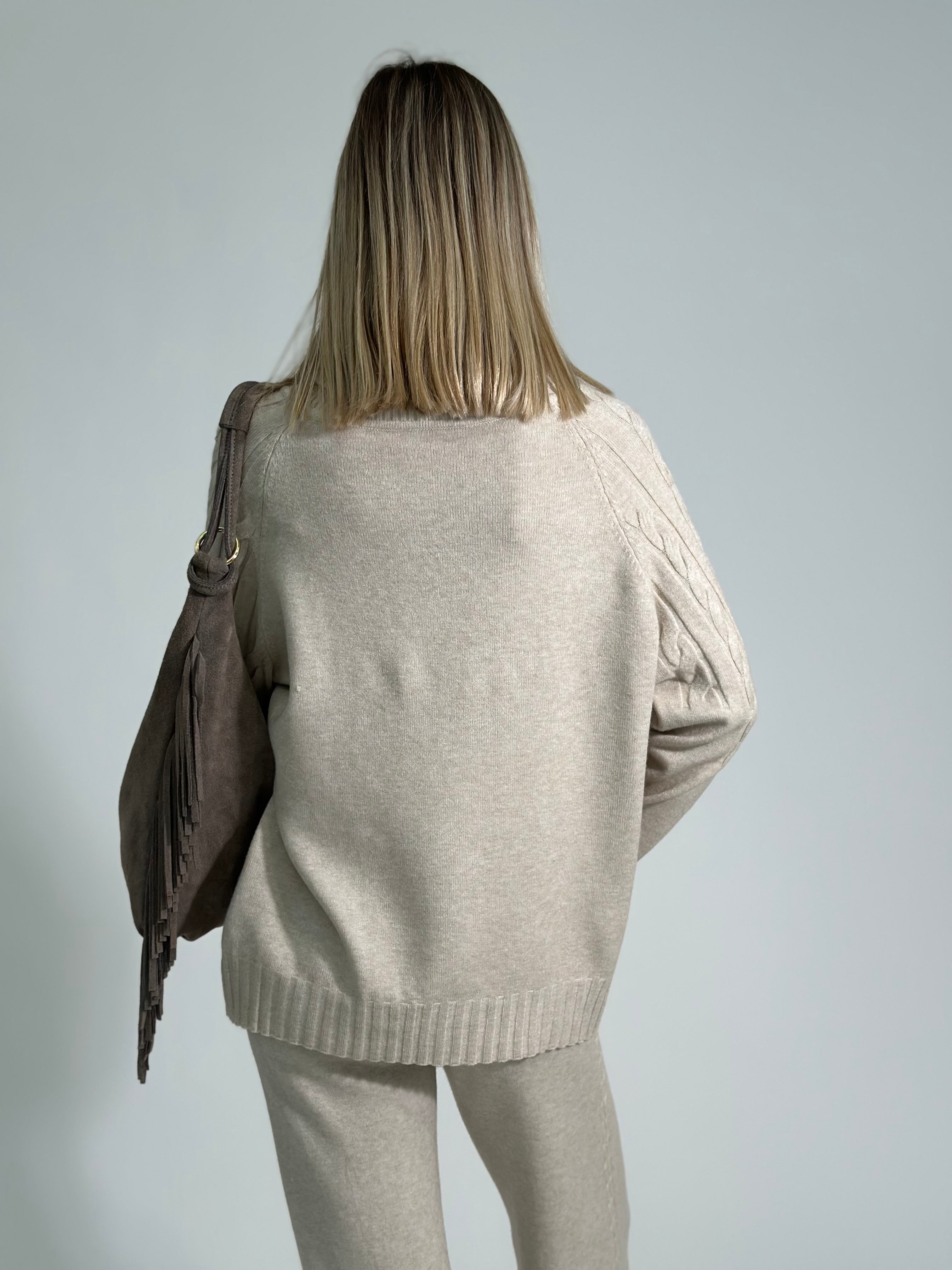 Completo maglia trecce C679 3+1 OMAGGIO