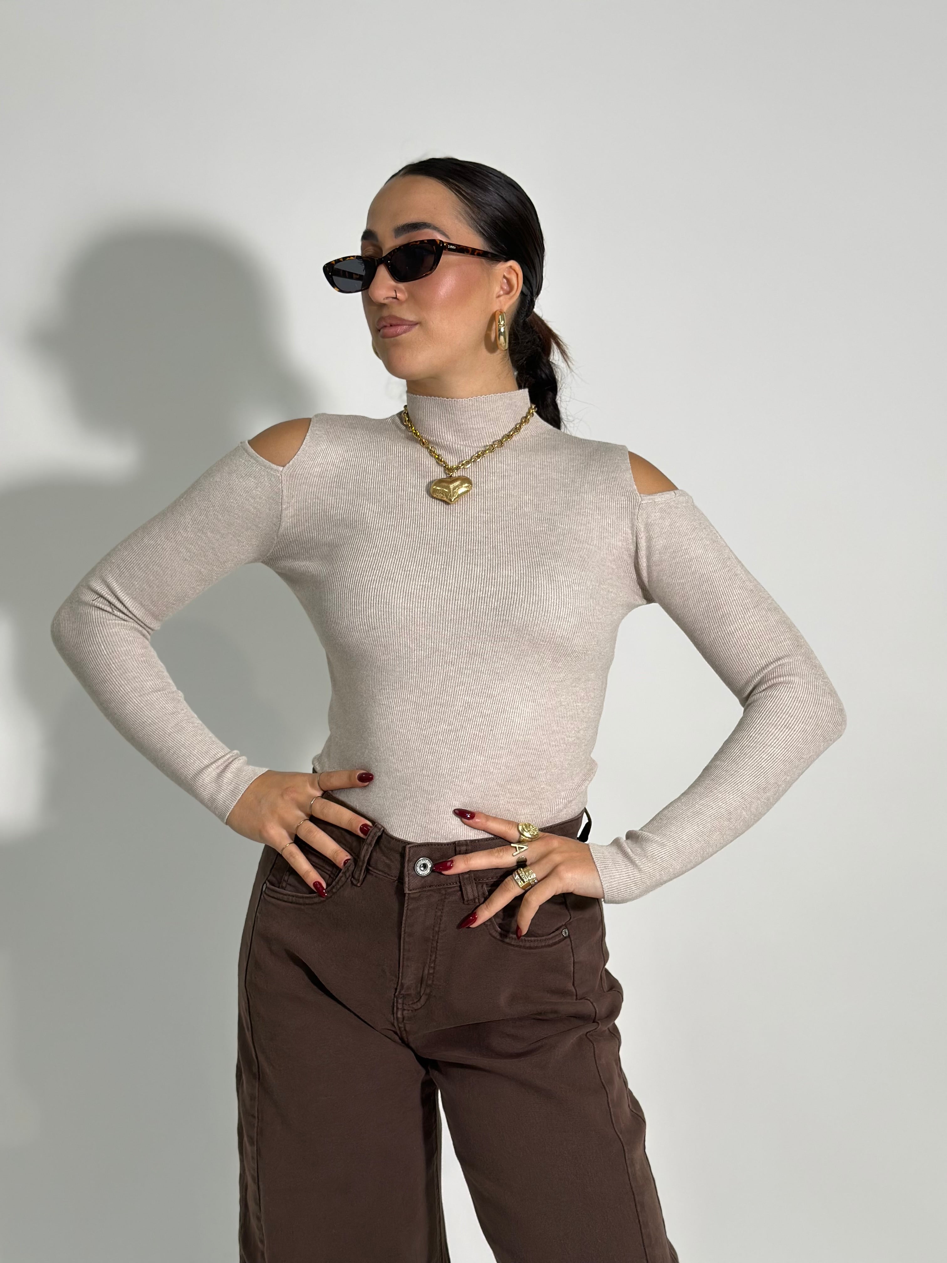 Maglia spalla cut out 8096 3+1 OMAGGIO