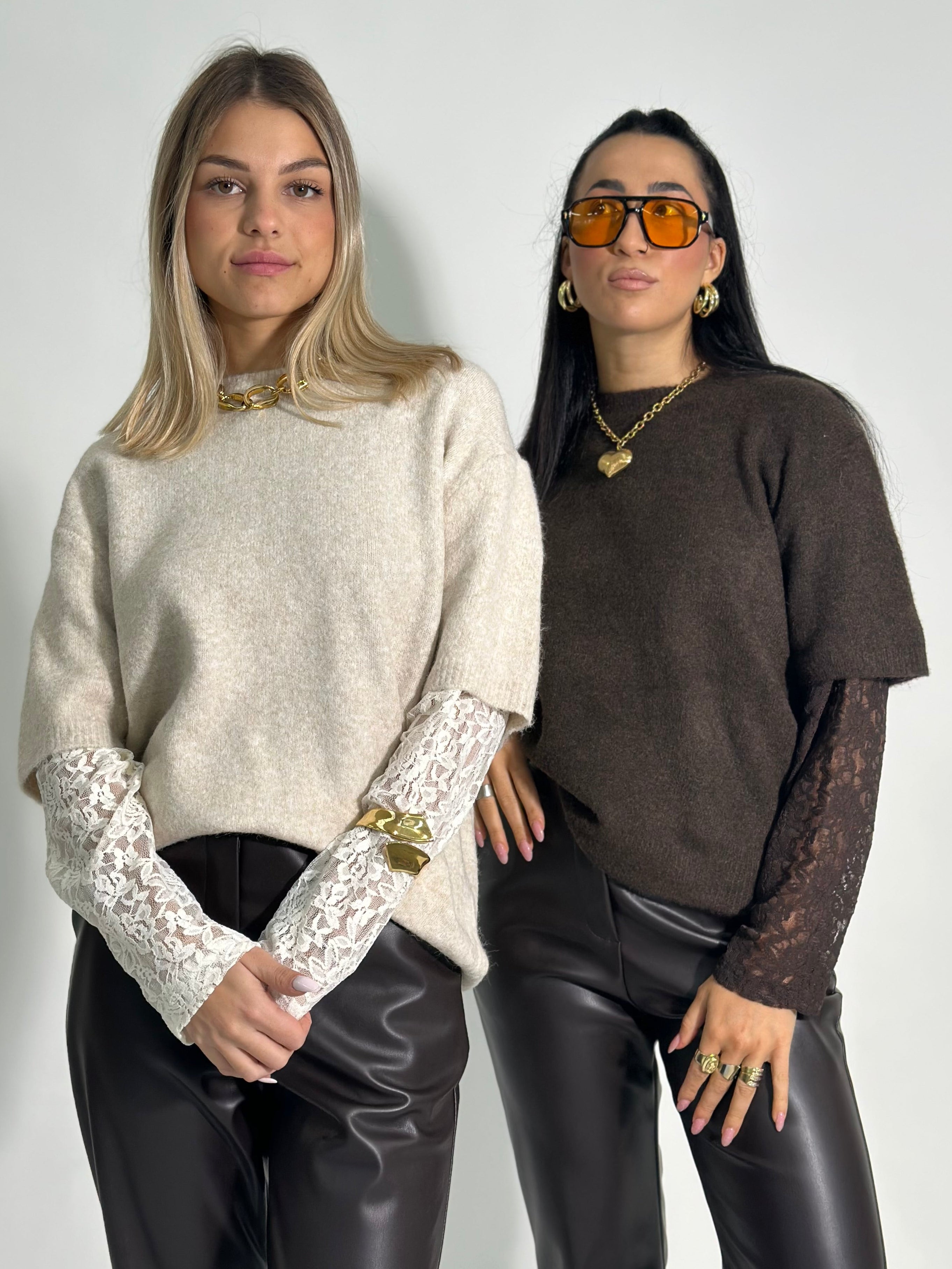 Maglia con maniche in pizzo 2671