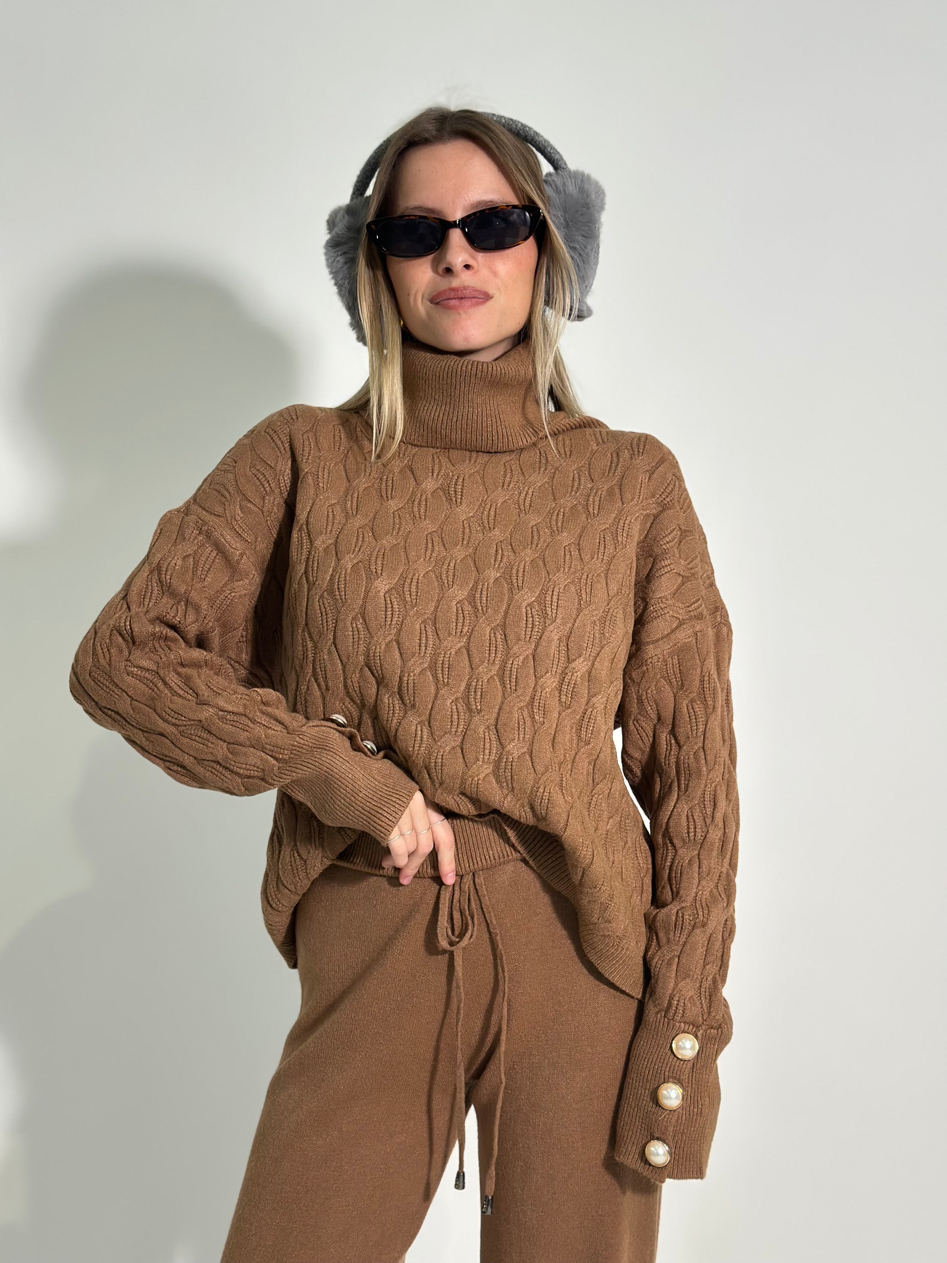 Completo maglia bottoni C648 3+1 OMAGGIO