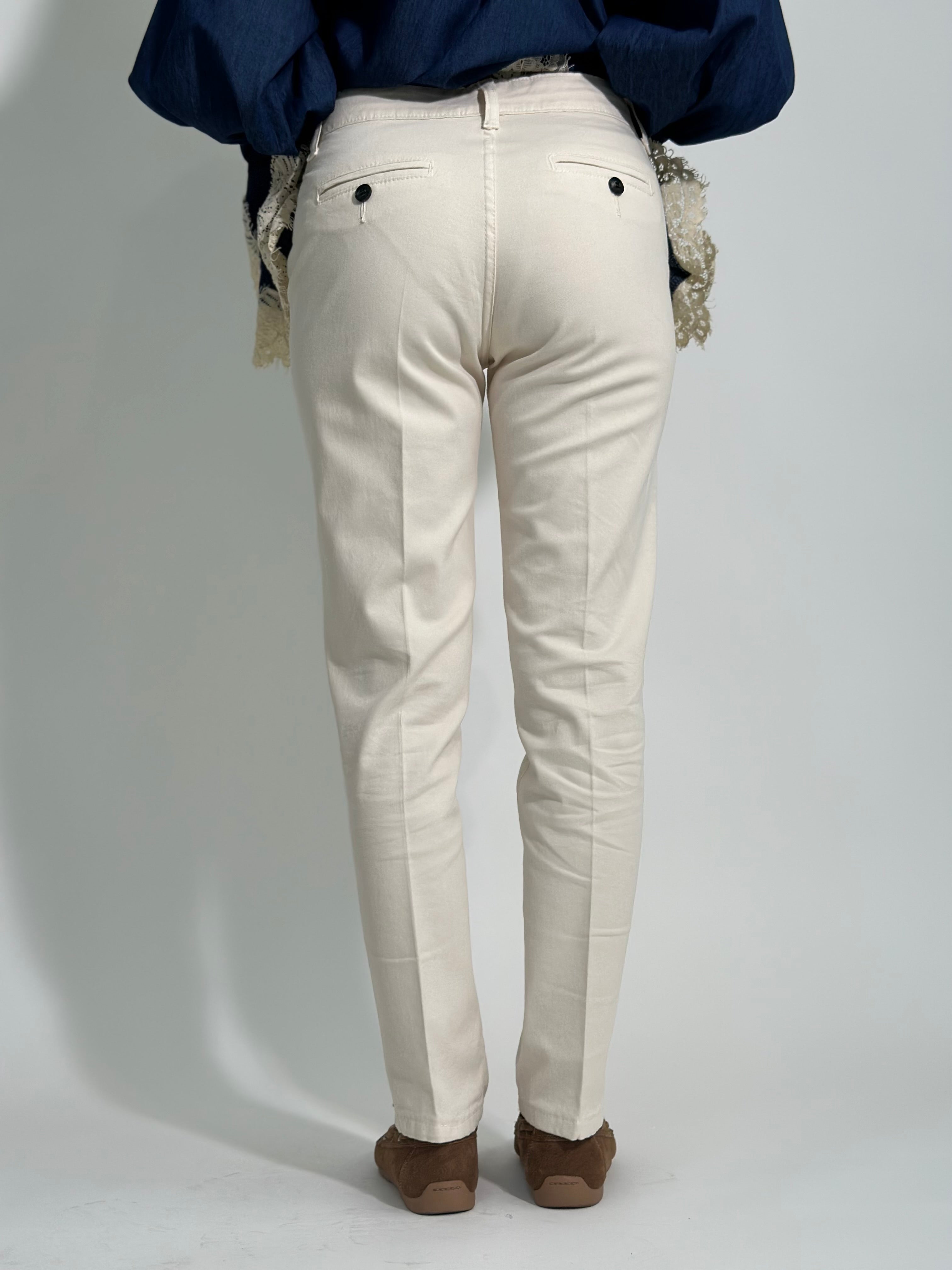 Pantalone chino Capri V869 PANNA