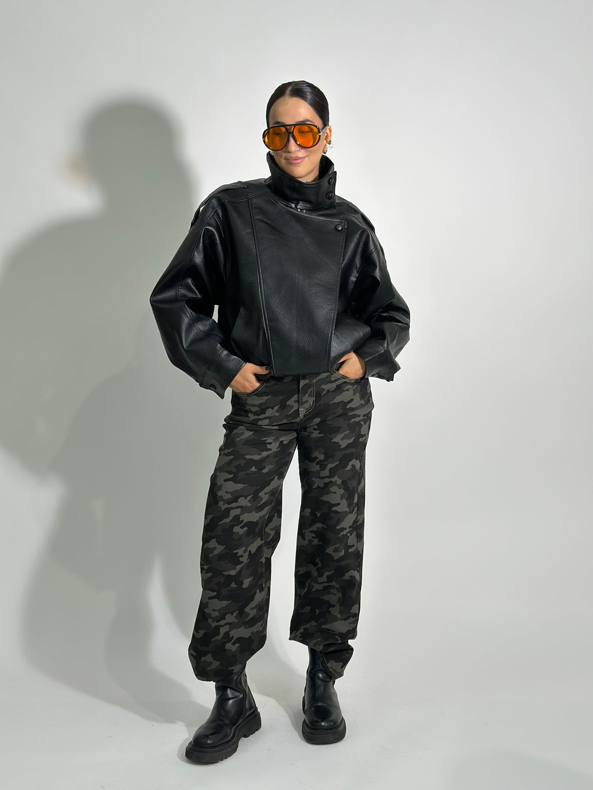 Bomber Zarah over PROMO F01