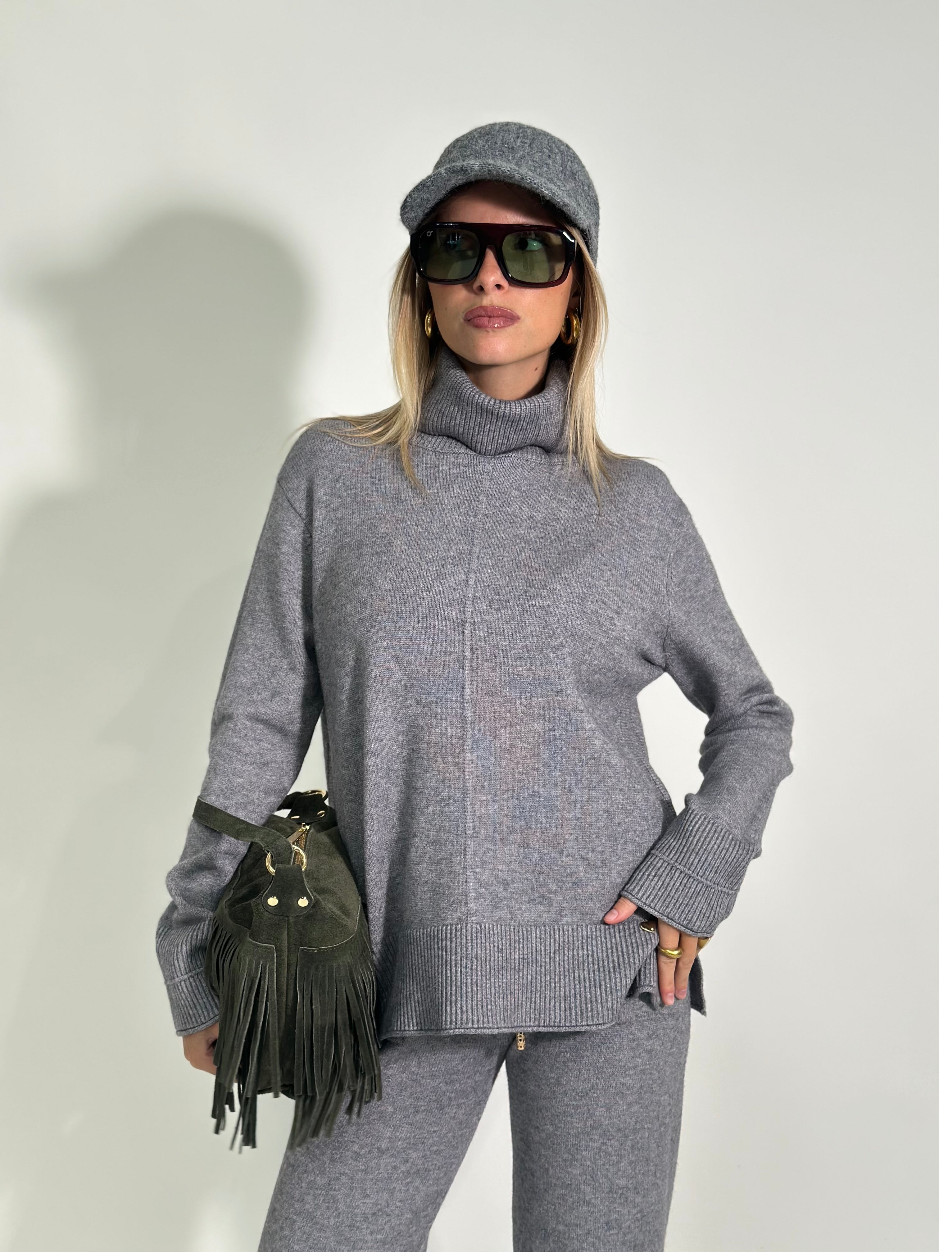 Completo maglia 60663  3+1 OMAGGIO