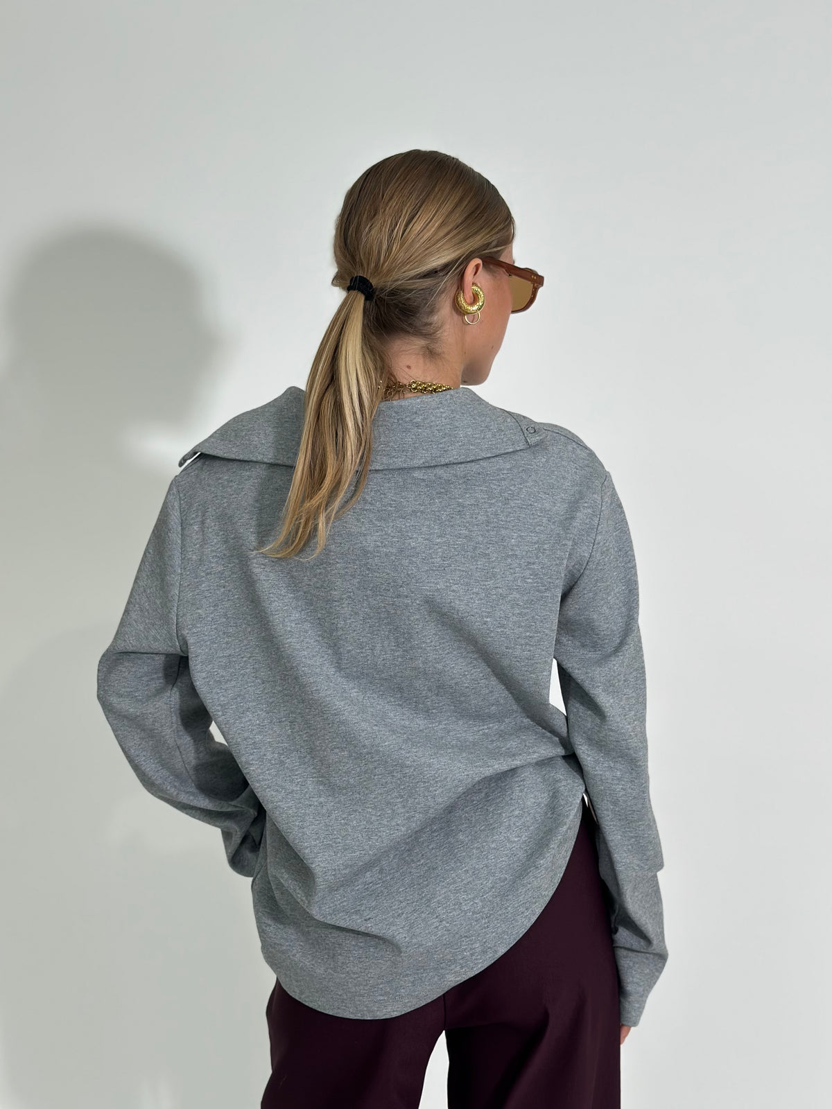 Maglia collo diagonale 260321 GRIGIO