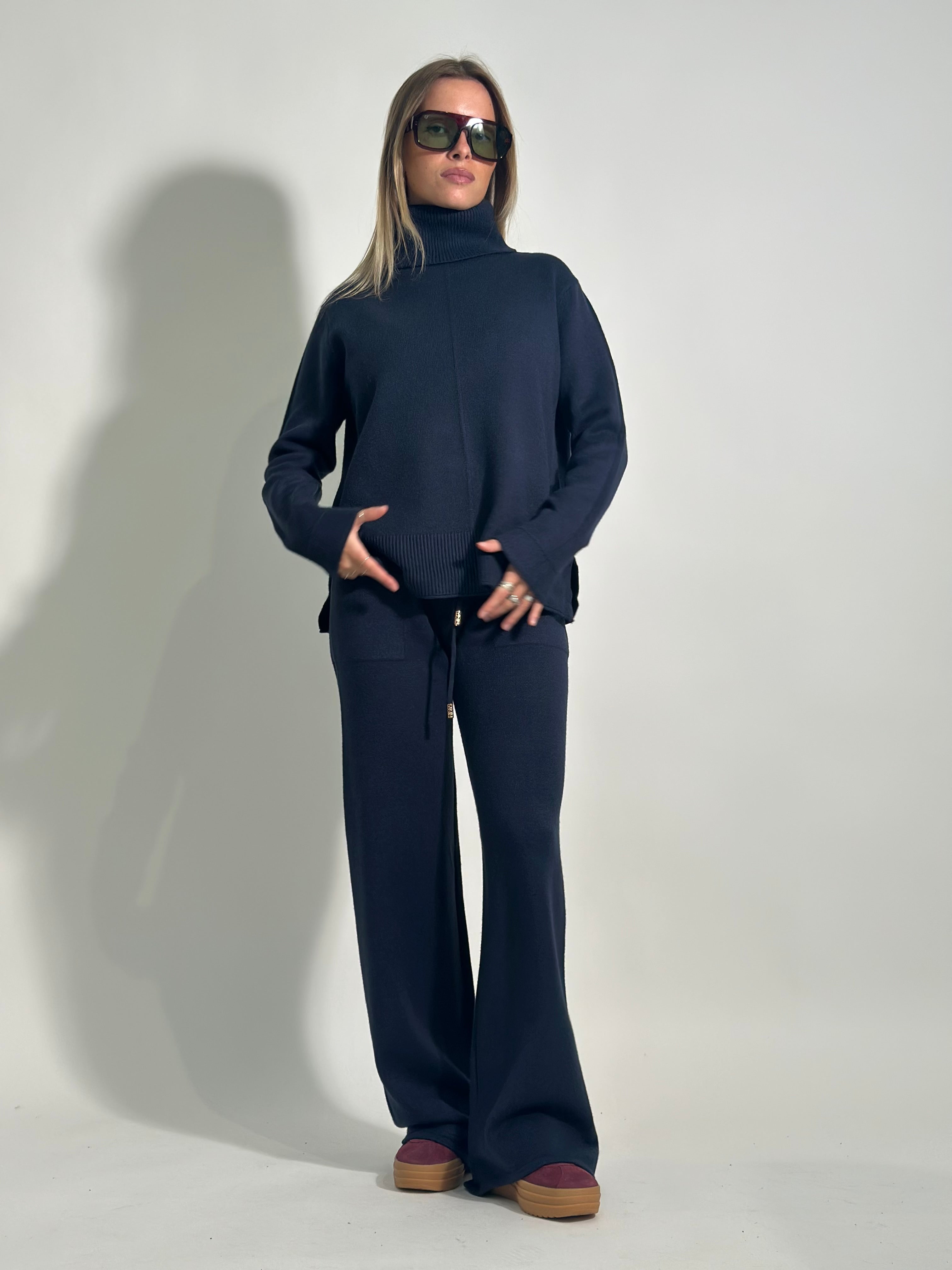 Completo maglia 60663  3+1 OMAGGIO