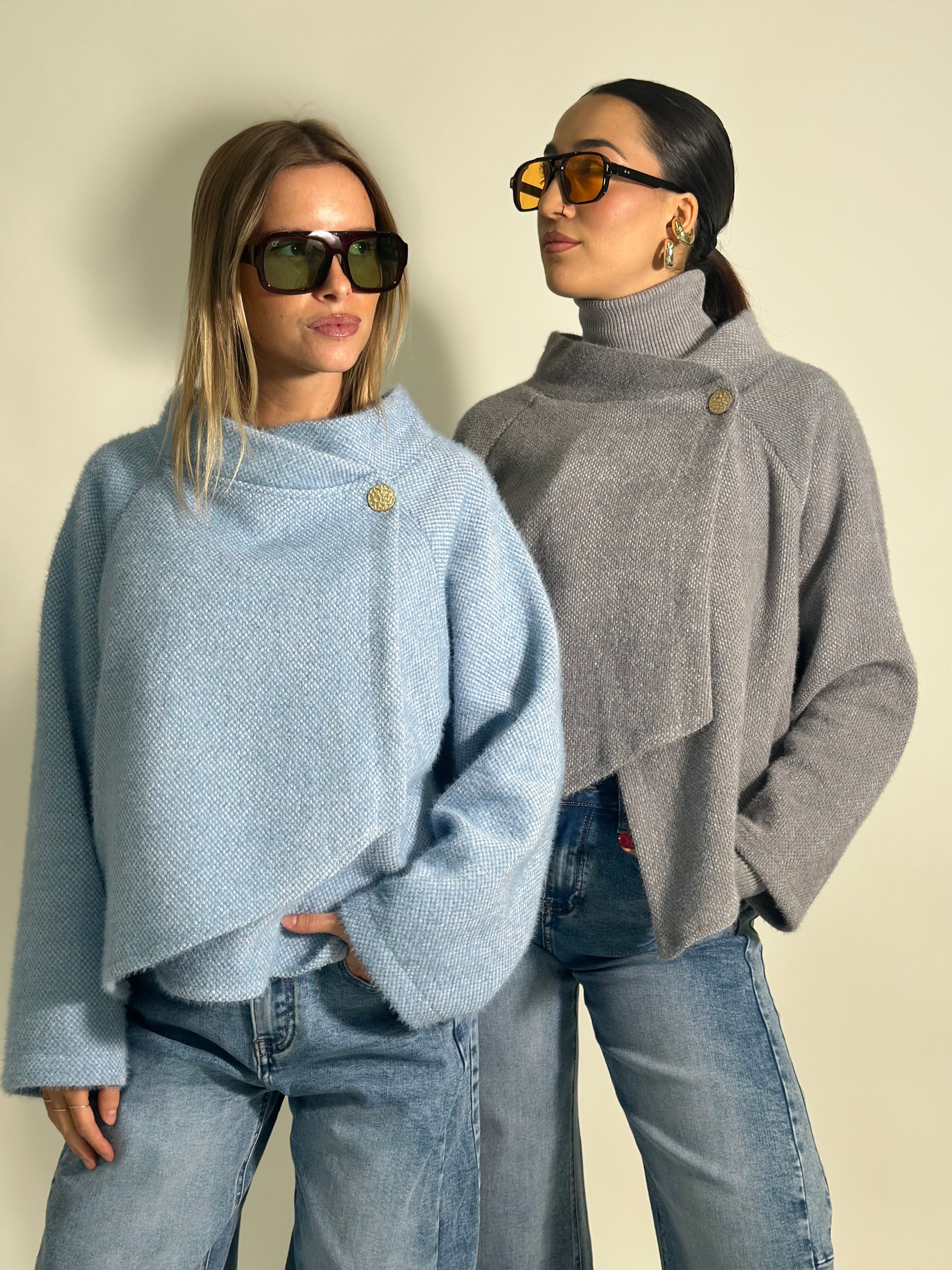 Giacca fluffy con bottone 28063 3+1 OMAGGIO