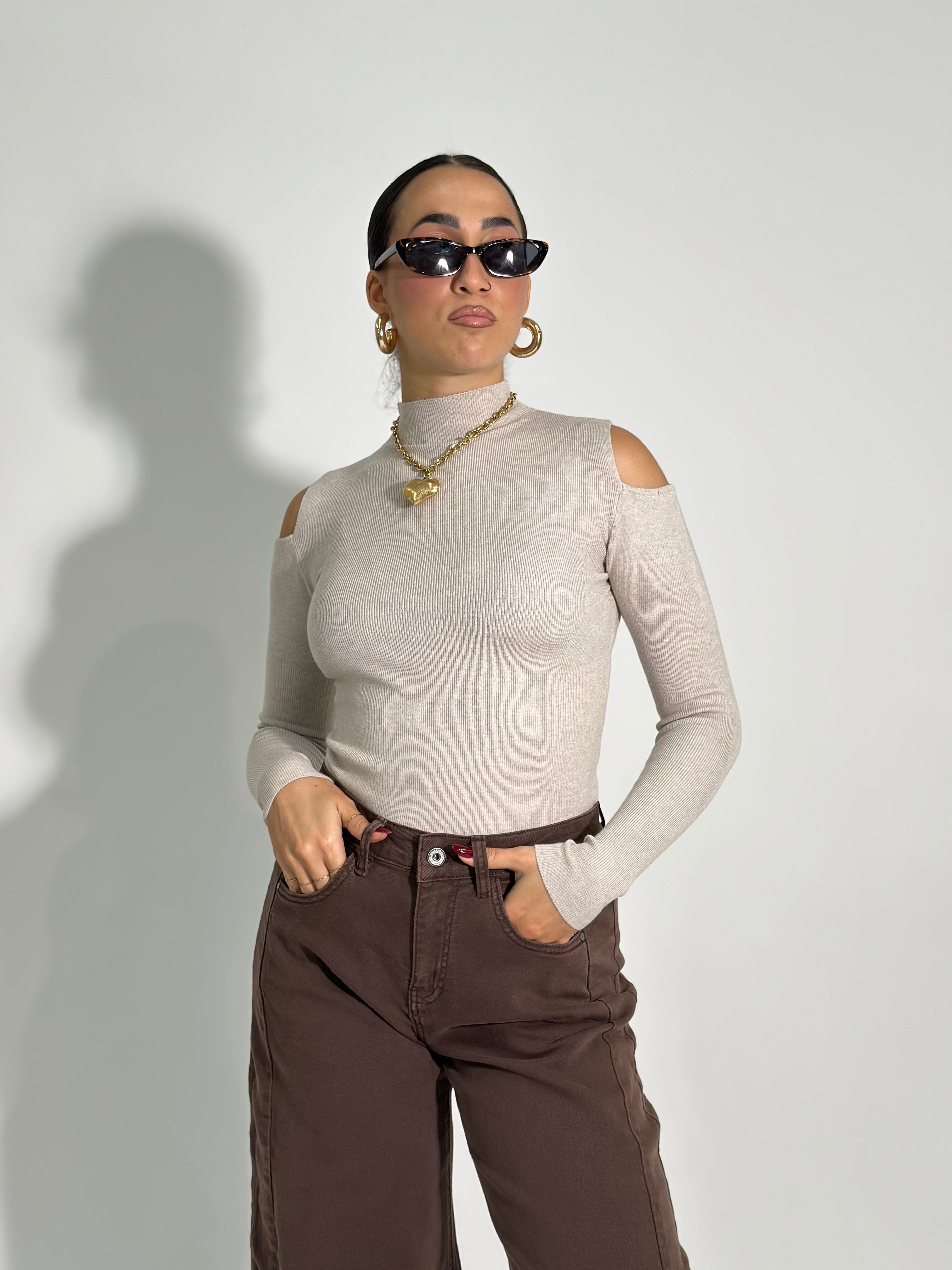 Maglia spalla cut out 8096 3+1 OMAGGIO