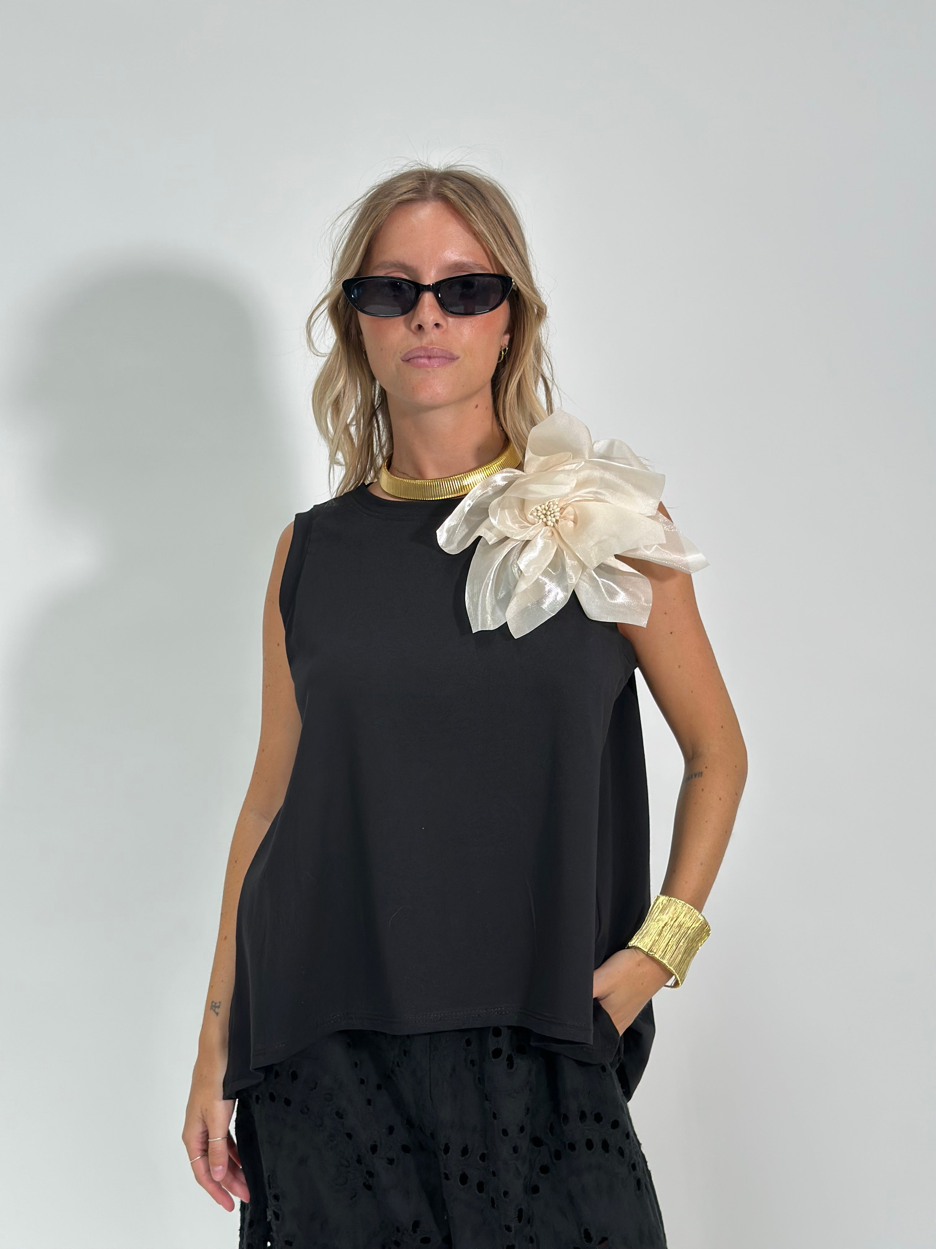 Maglia fiore 688 NERO